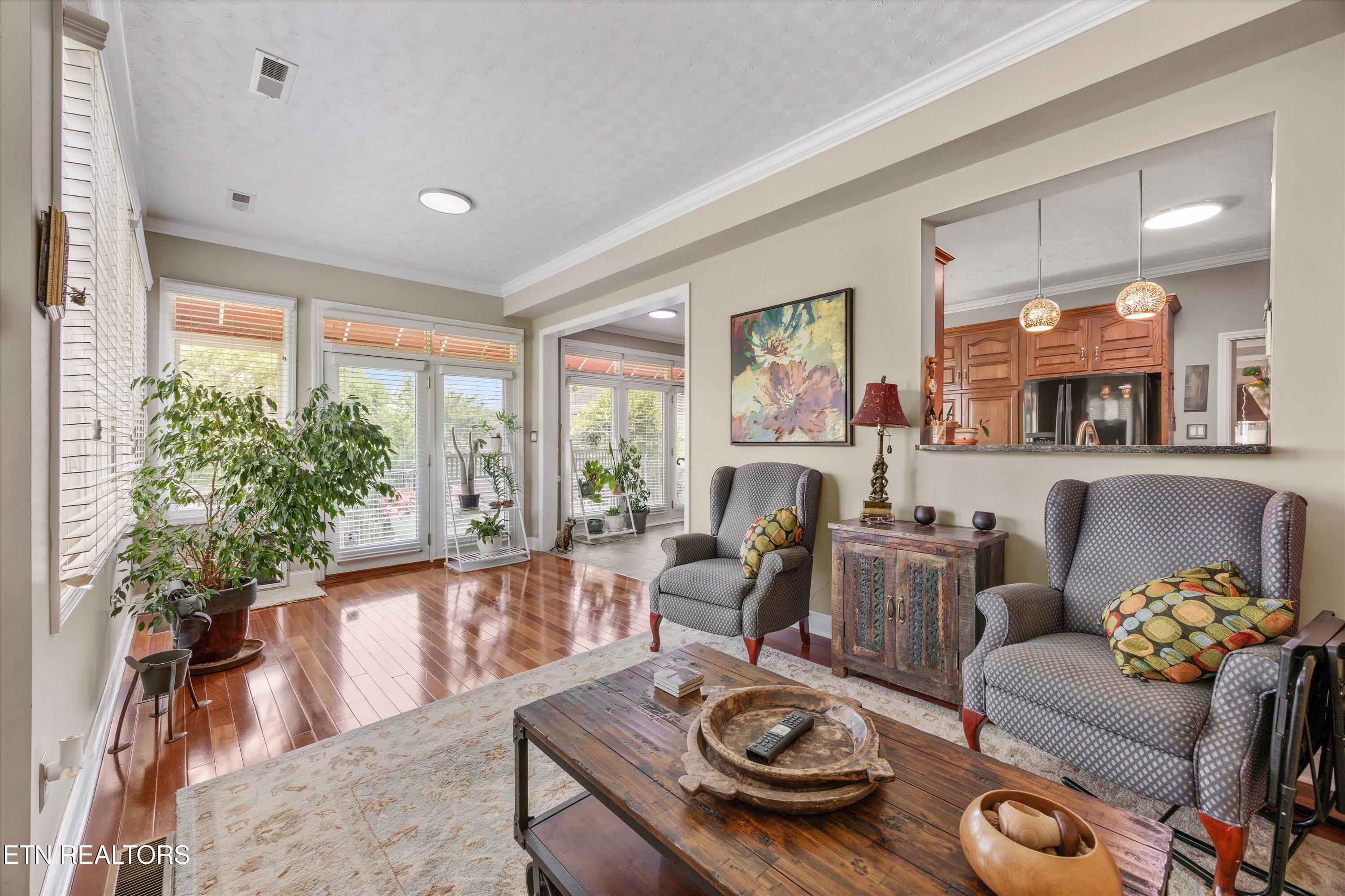 424 Boxwood Knoxville TN 37919