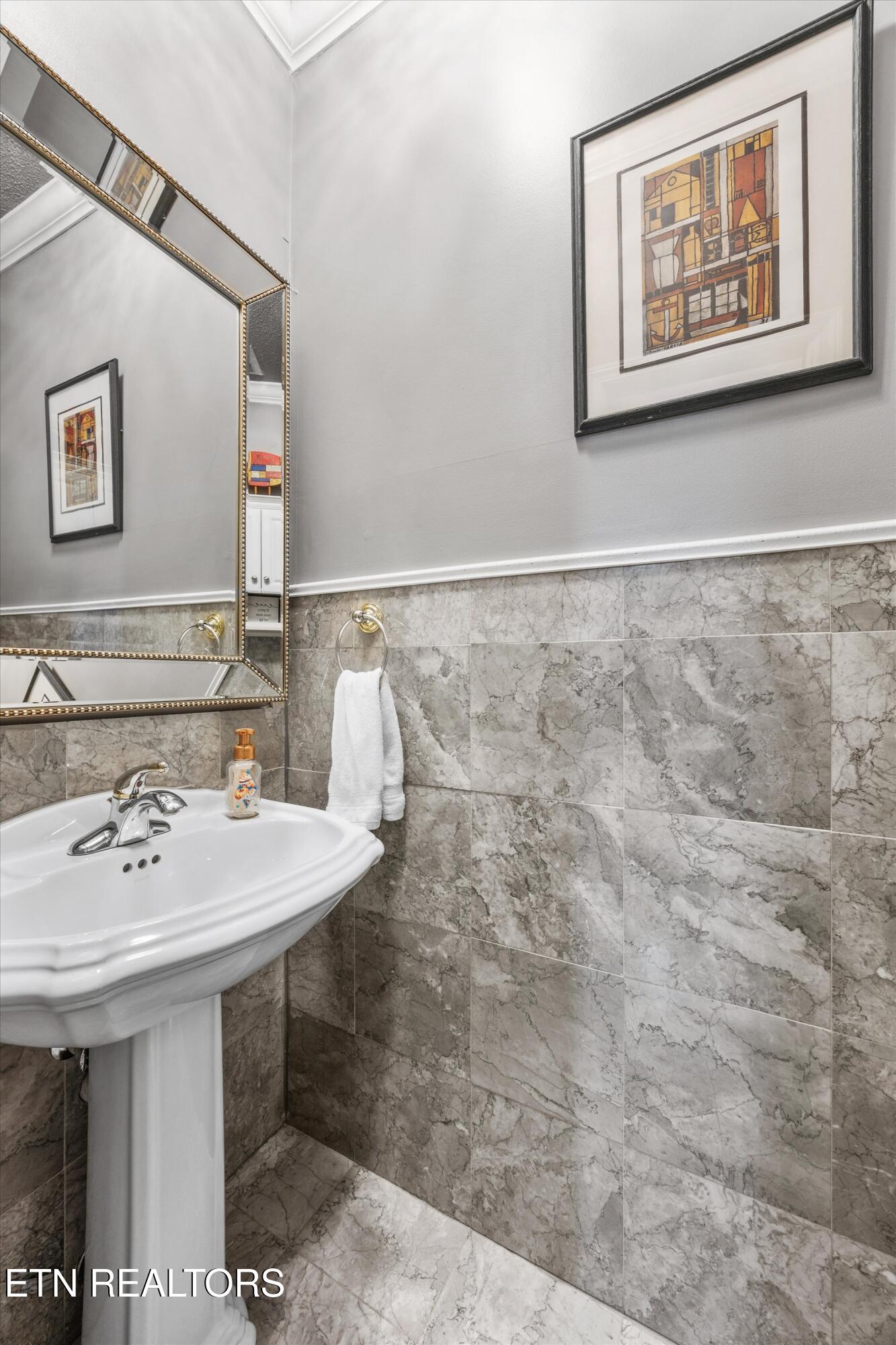 424 Boxwood Knoxville TN 37919