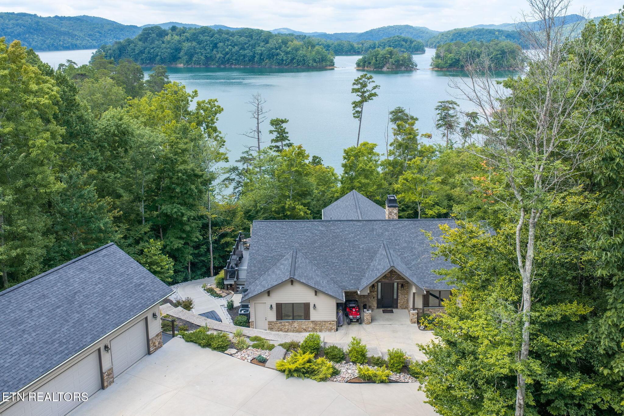 163 Scott Sharps Chapel TN 37866