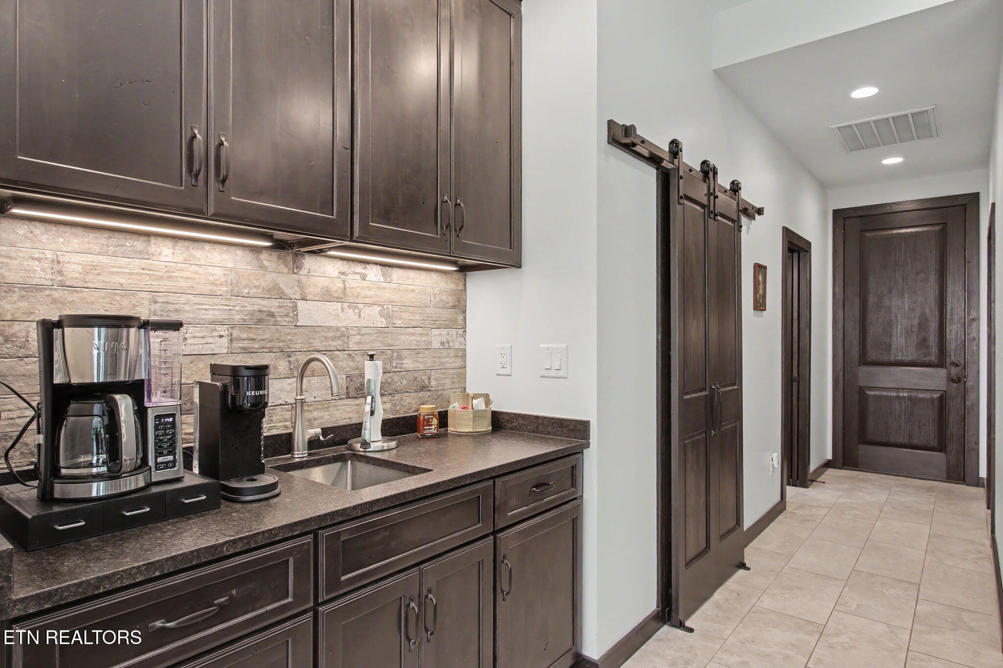 163 Scott Sharps Chapel TN 37866
