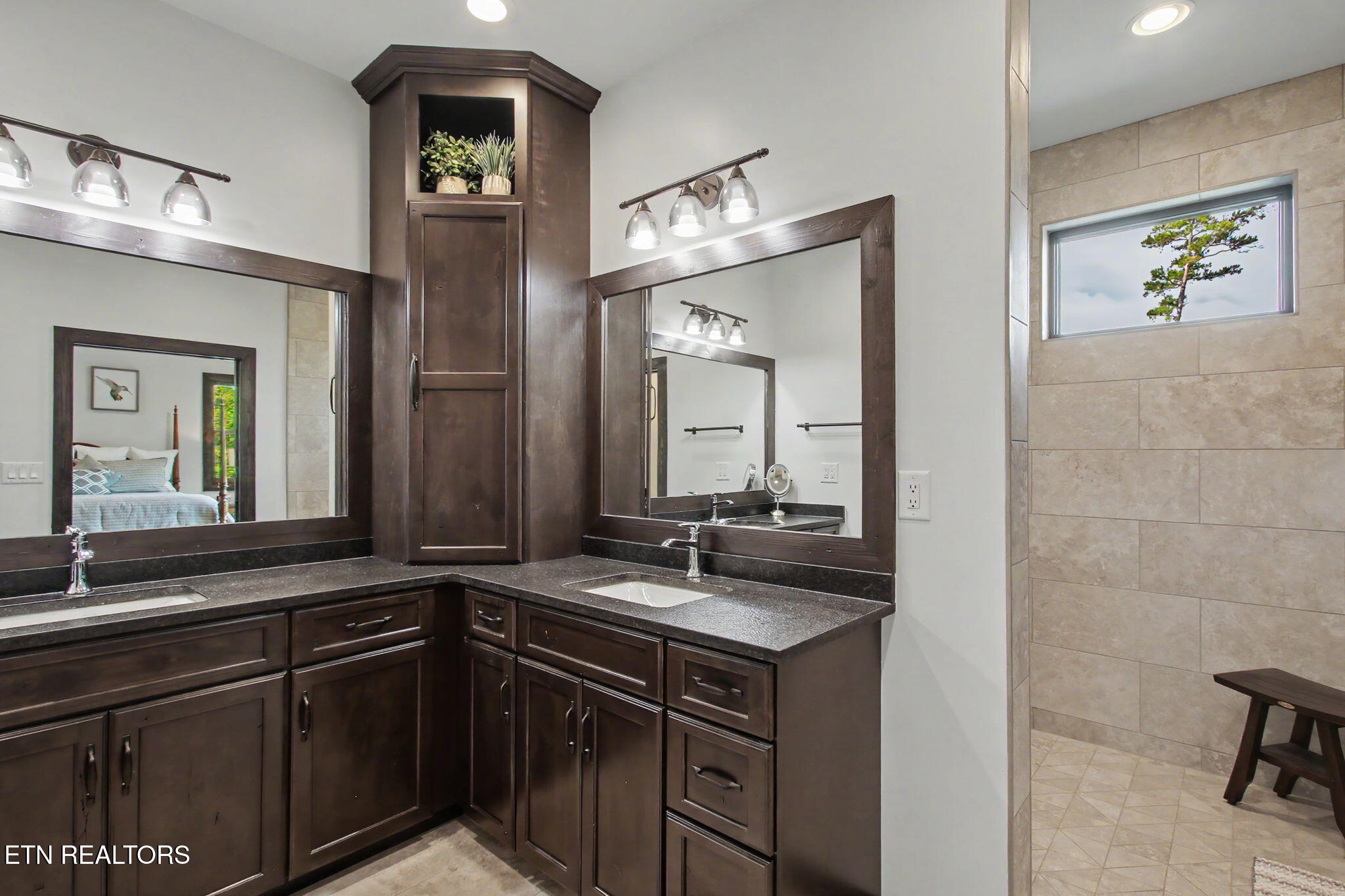 163 Scott Sharps Chapel TN 37866