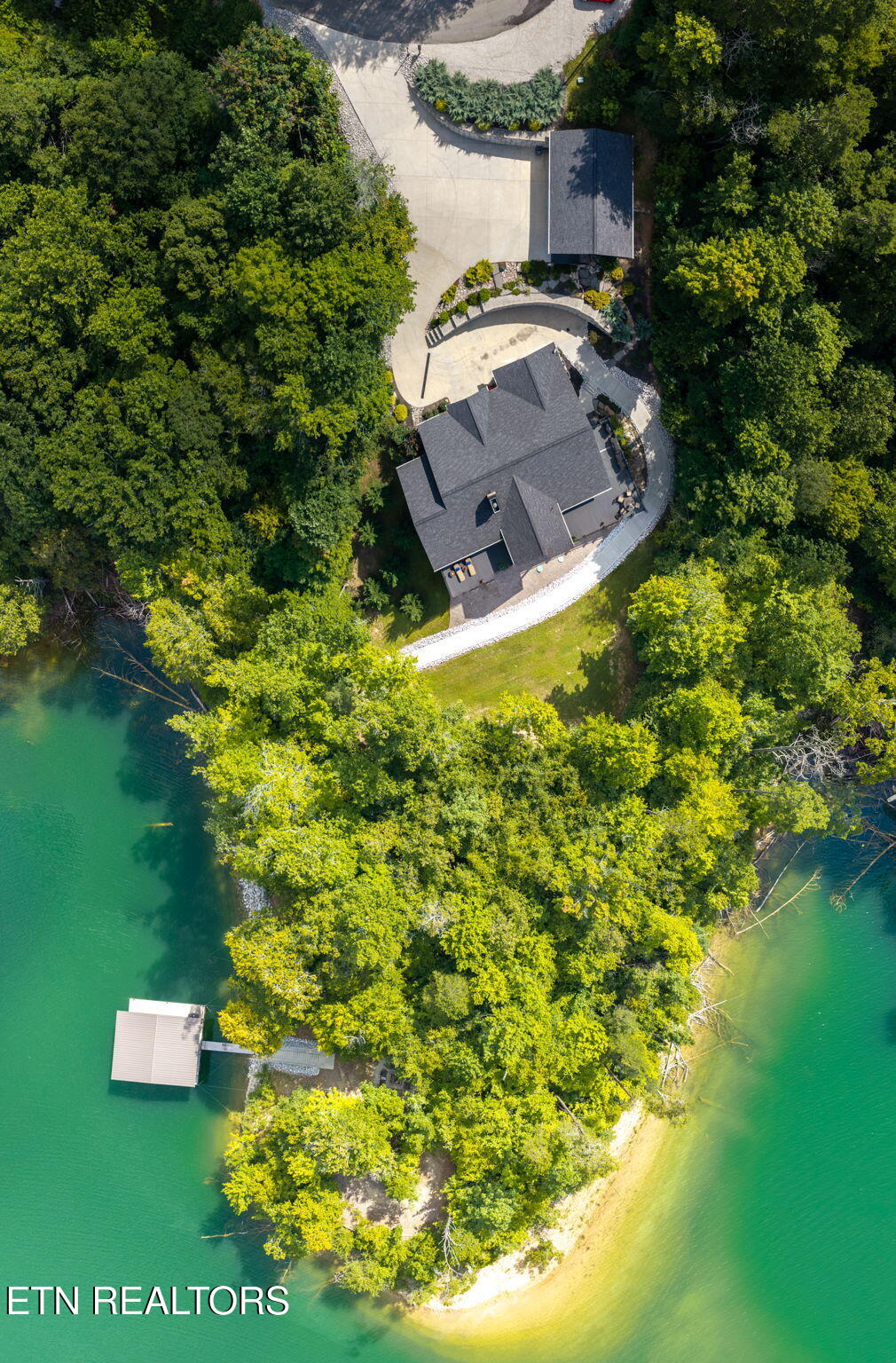 163 Scott Sharps Chapel TN 37866