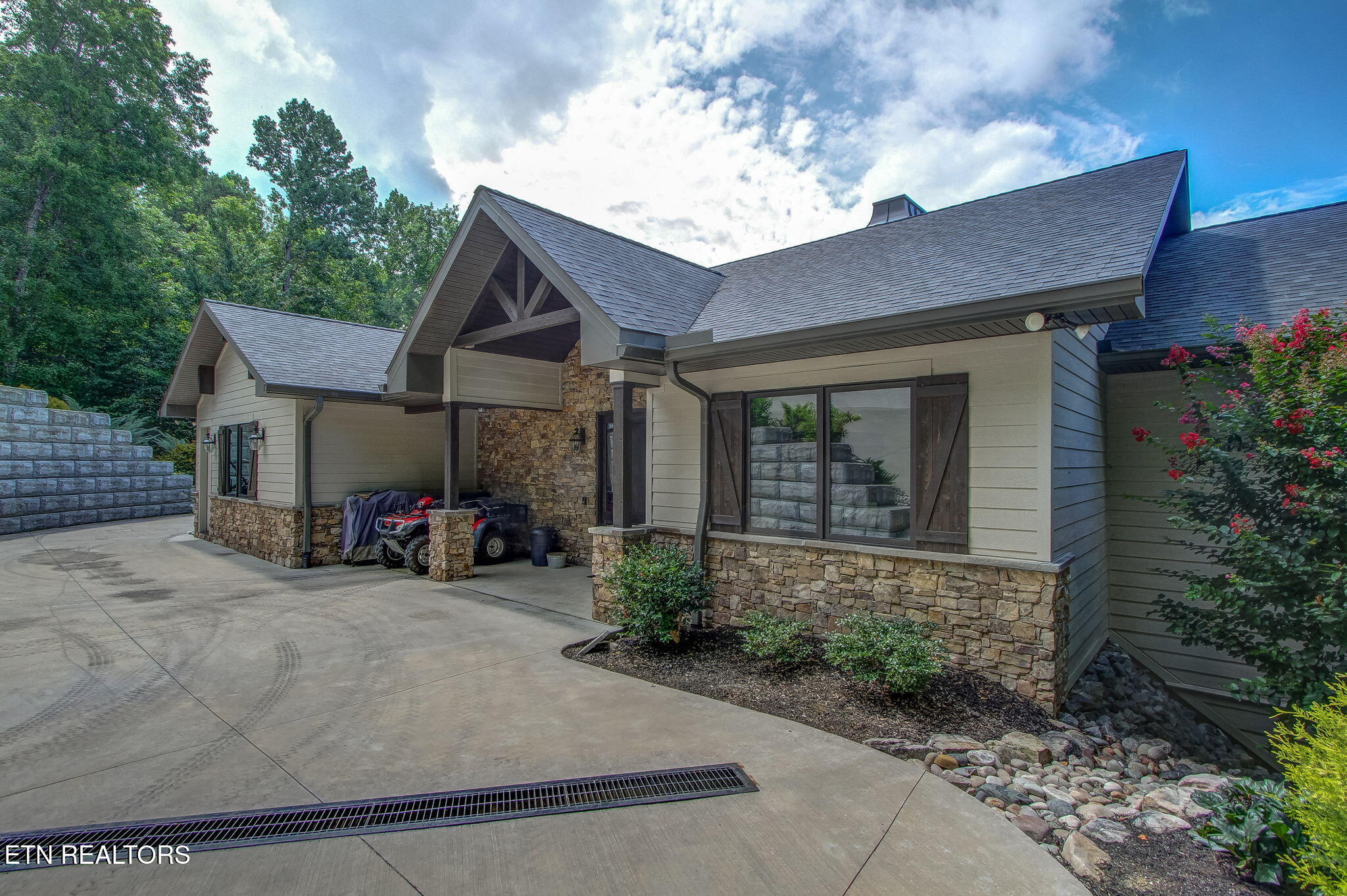 163 Scott Sharps Chapel TN 37866