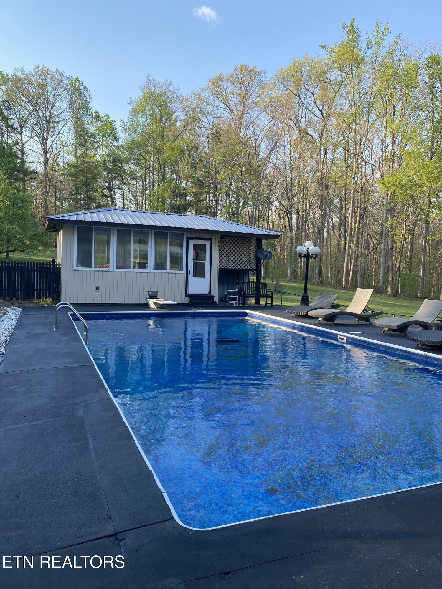 386 New Midway Road Kingston TN 37763