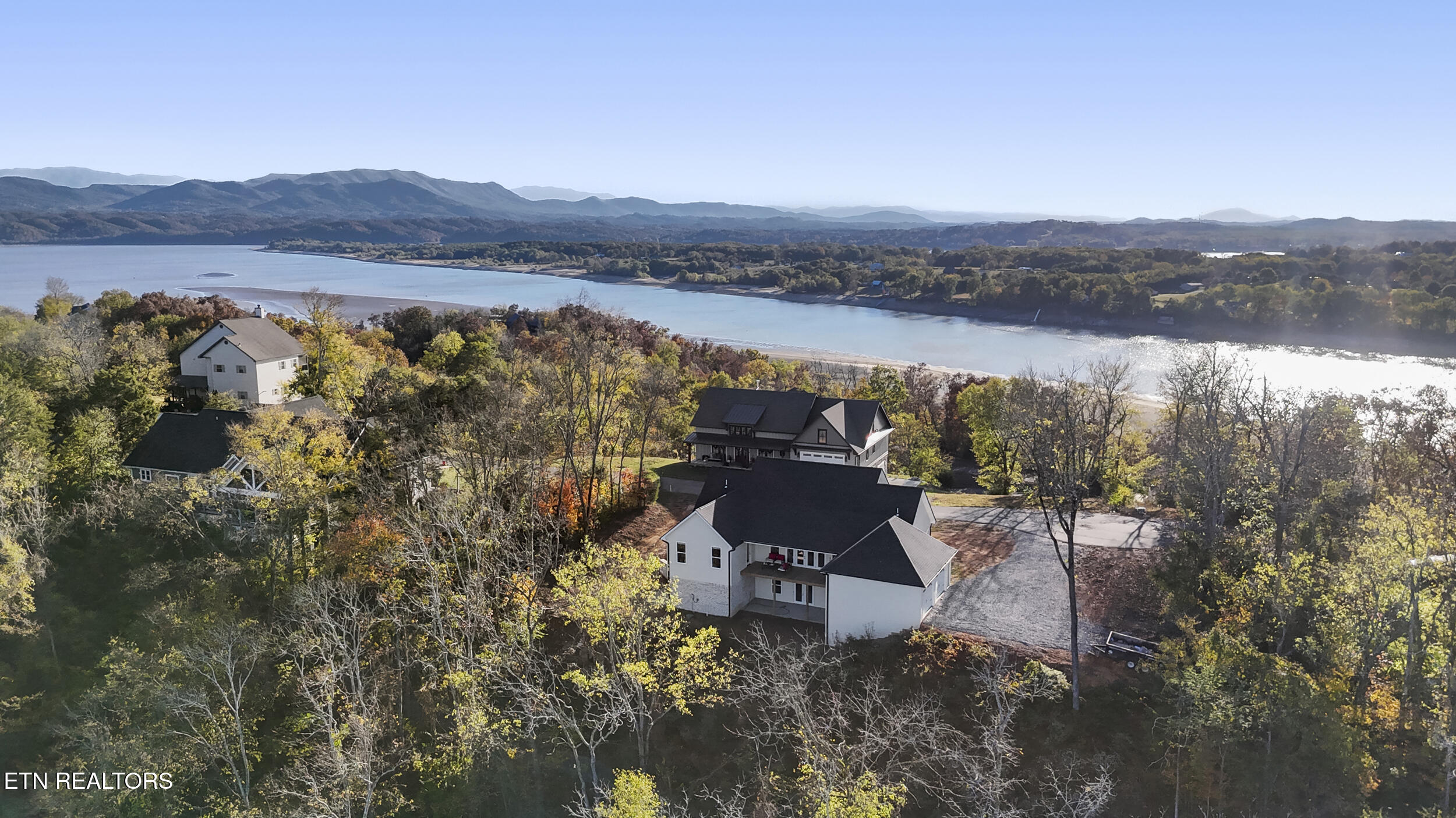 2095 Ivy Way Newport TN 37821