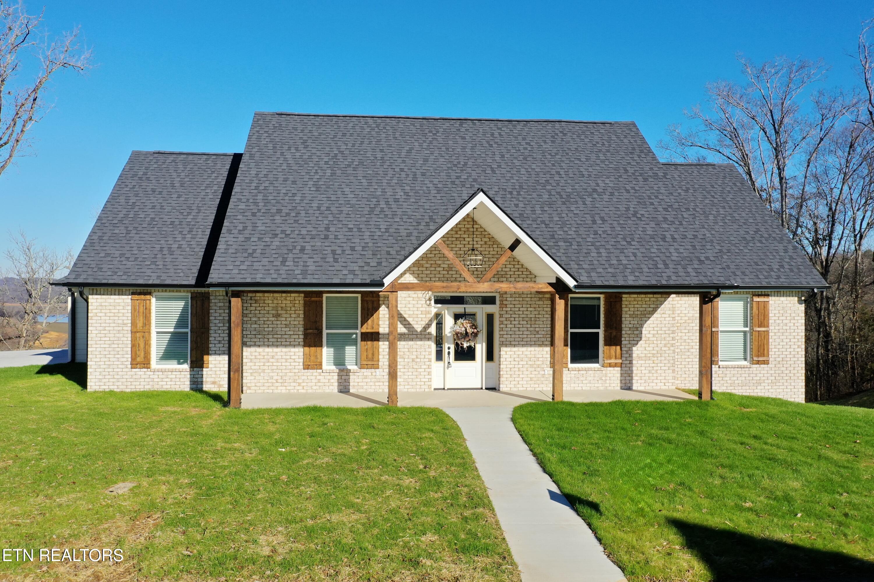 2095 Ivy Way Newport TN 37821