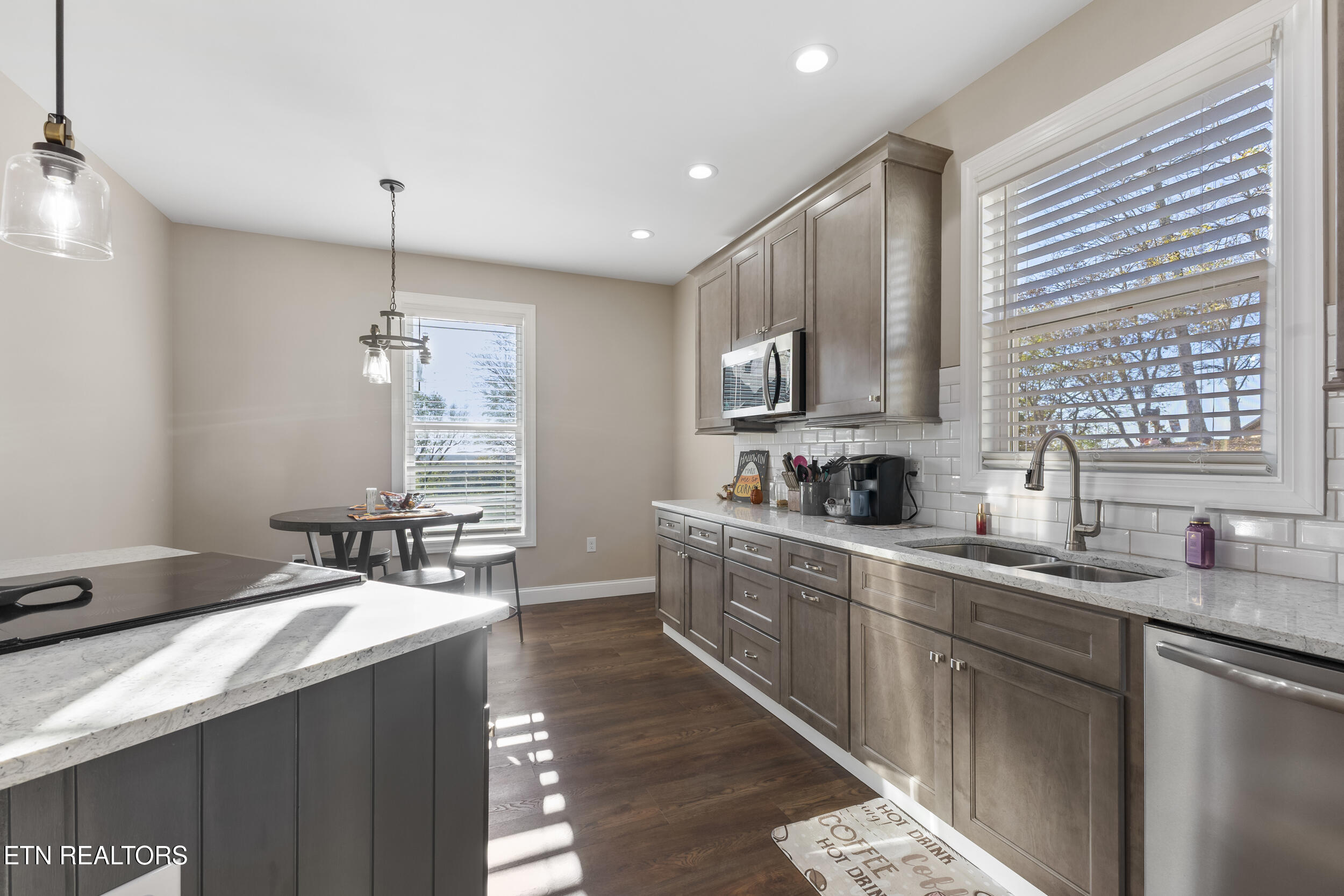 2095 Ivy Way Newport TN 37821