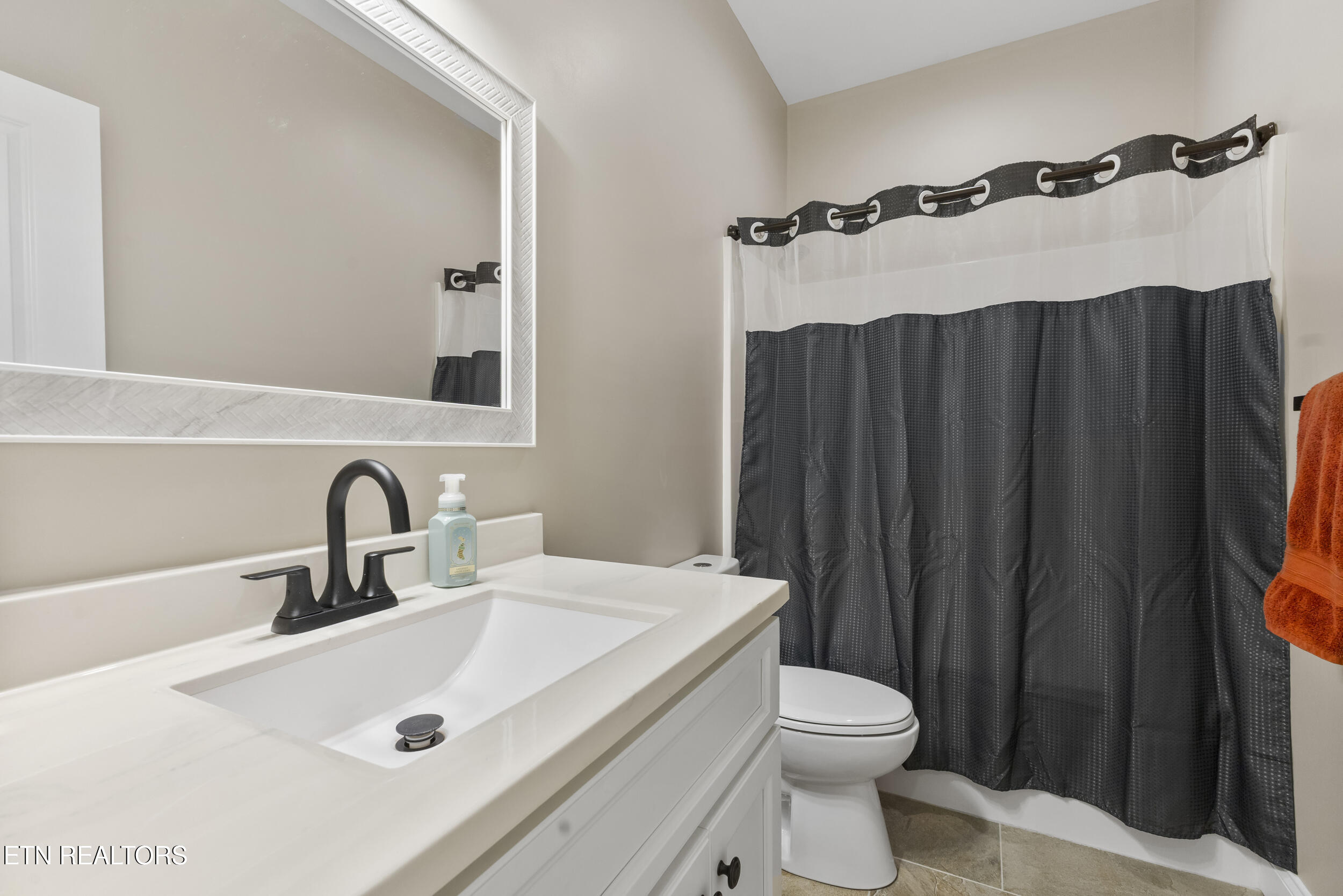 2095 Ivy Way Newport TN 37821