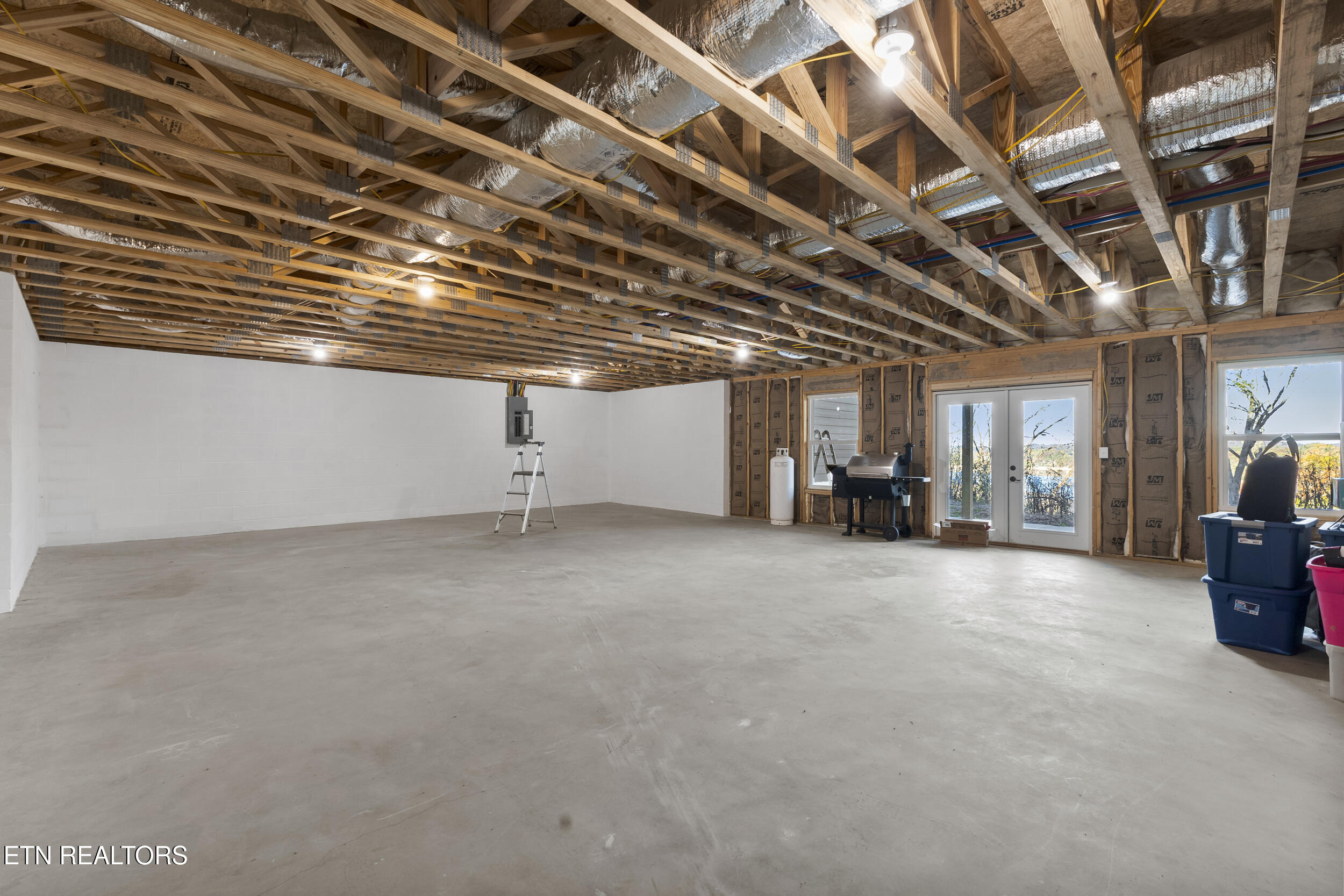 2095 Ivy Way Newport TN 37821