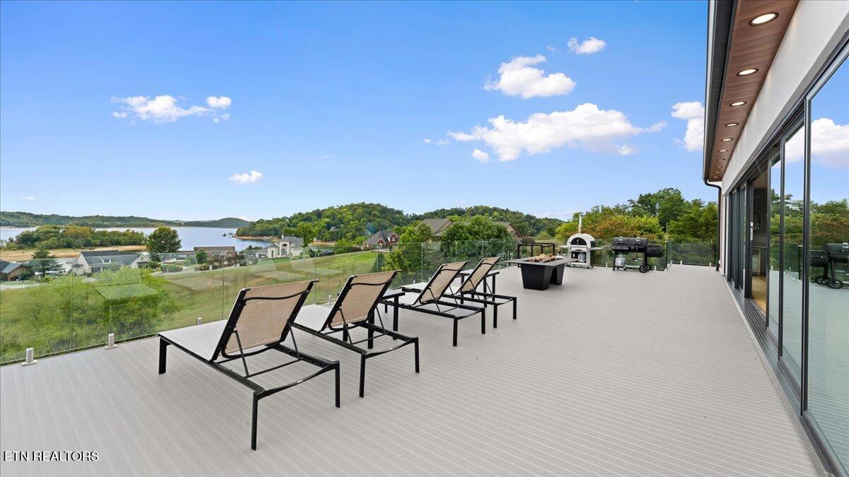 428 River Bend Drive Dandridge TN 37725