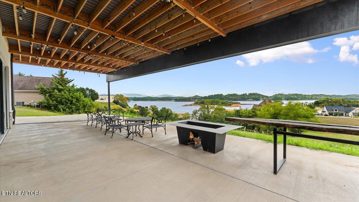 428 River Bend Drive Dandridge TN 37725