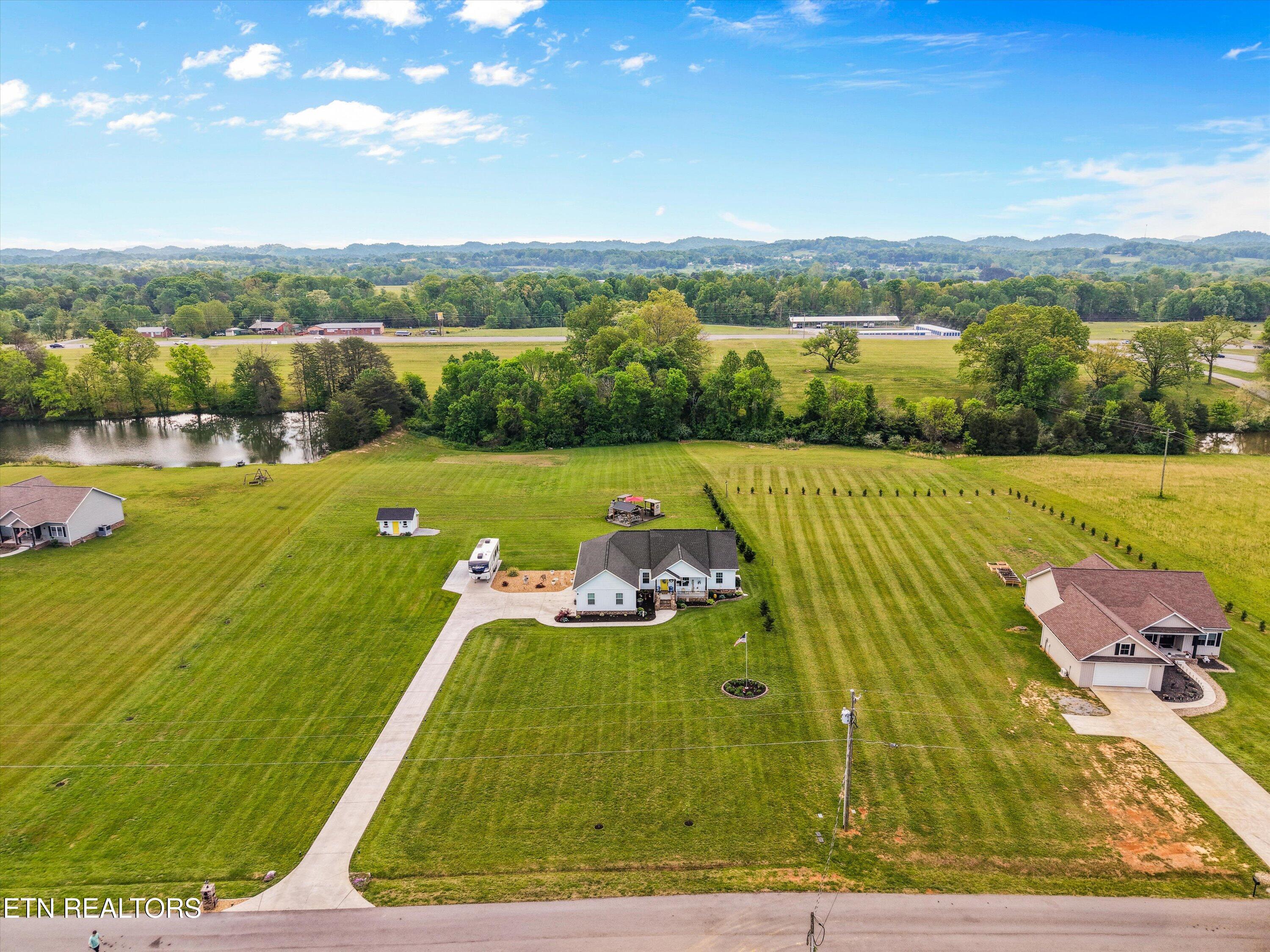 129 Mason Lane Madisonville TN 37354