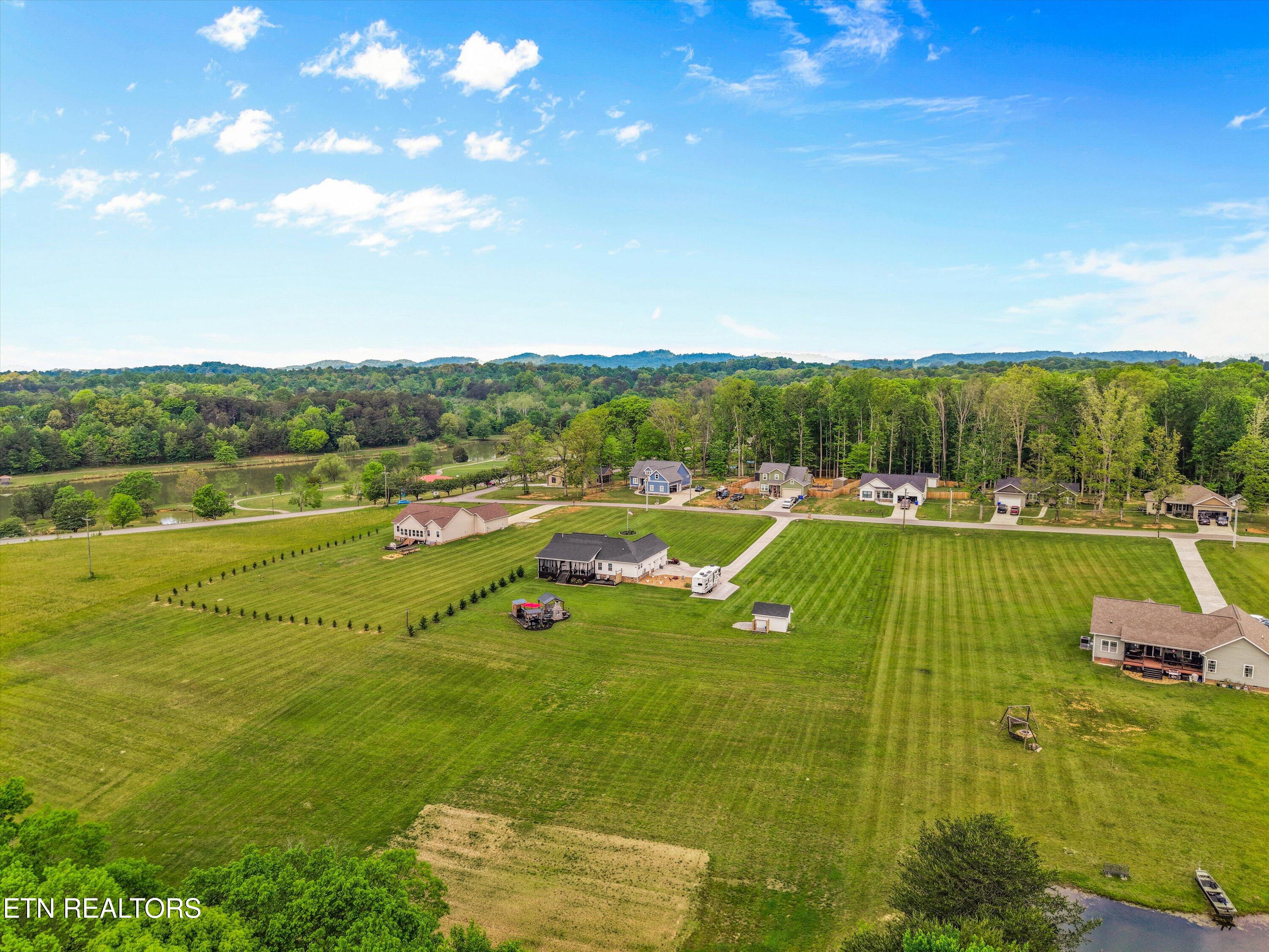 129 Mason Lane Madisonville TN 37354