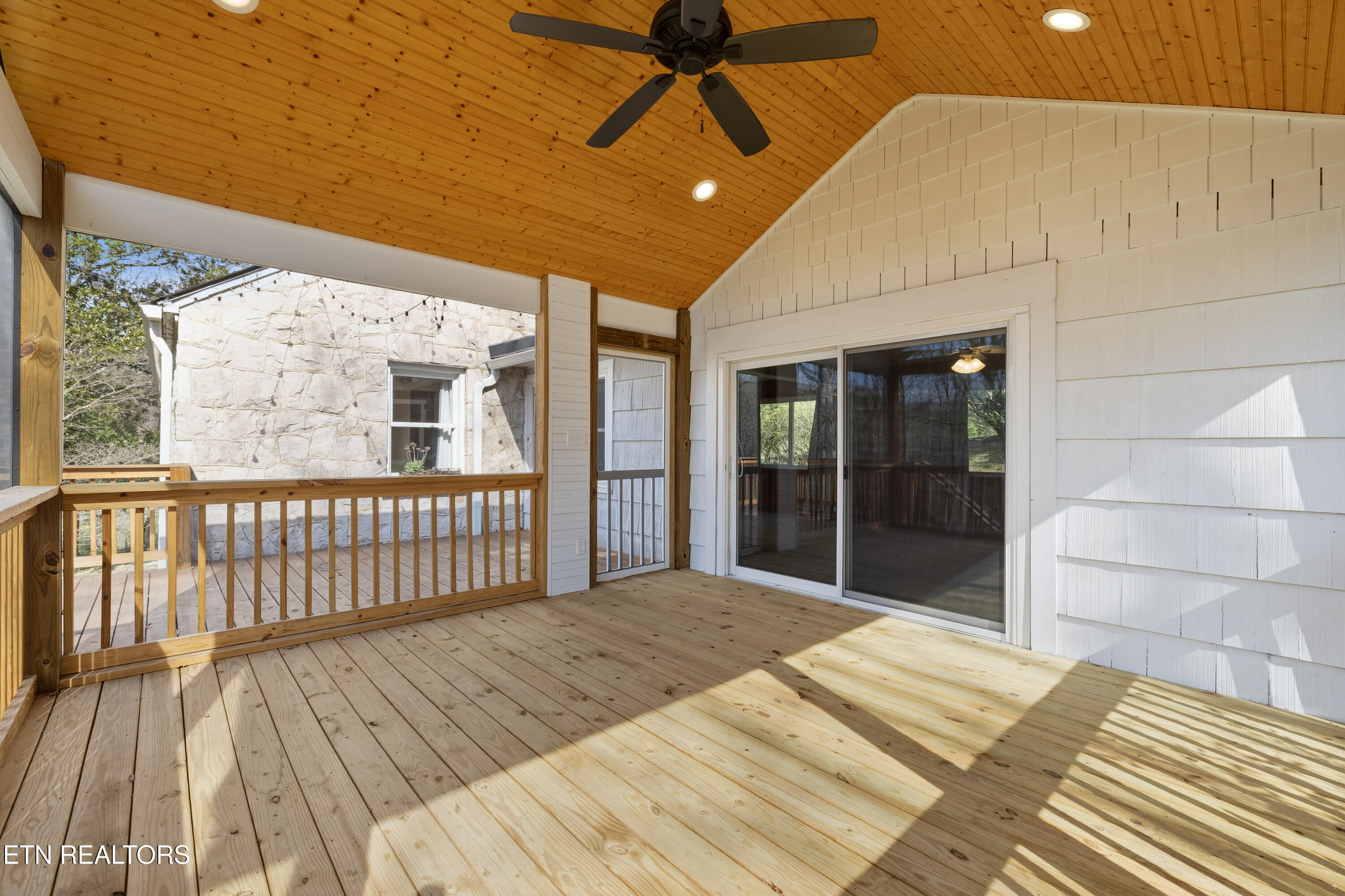 5102 E Sunset Road Knoxville TN 37914