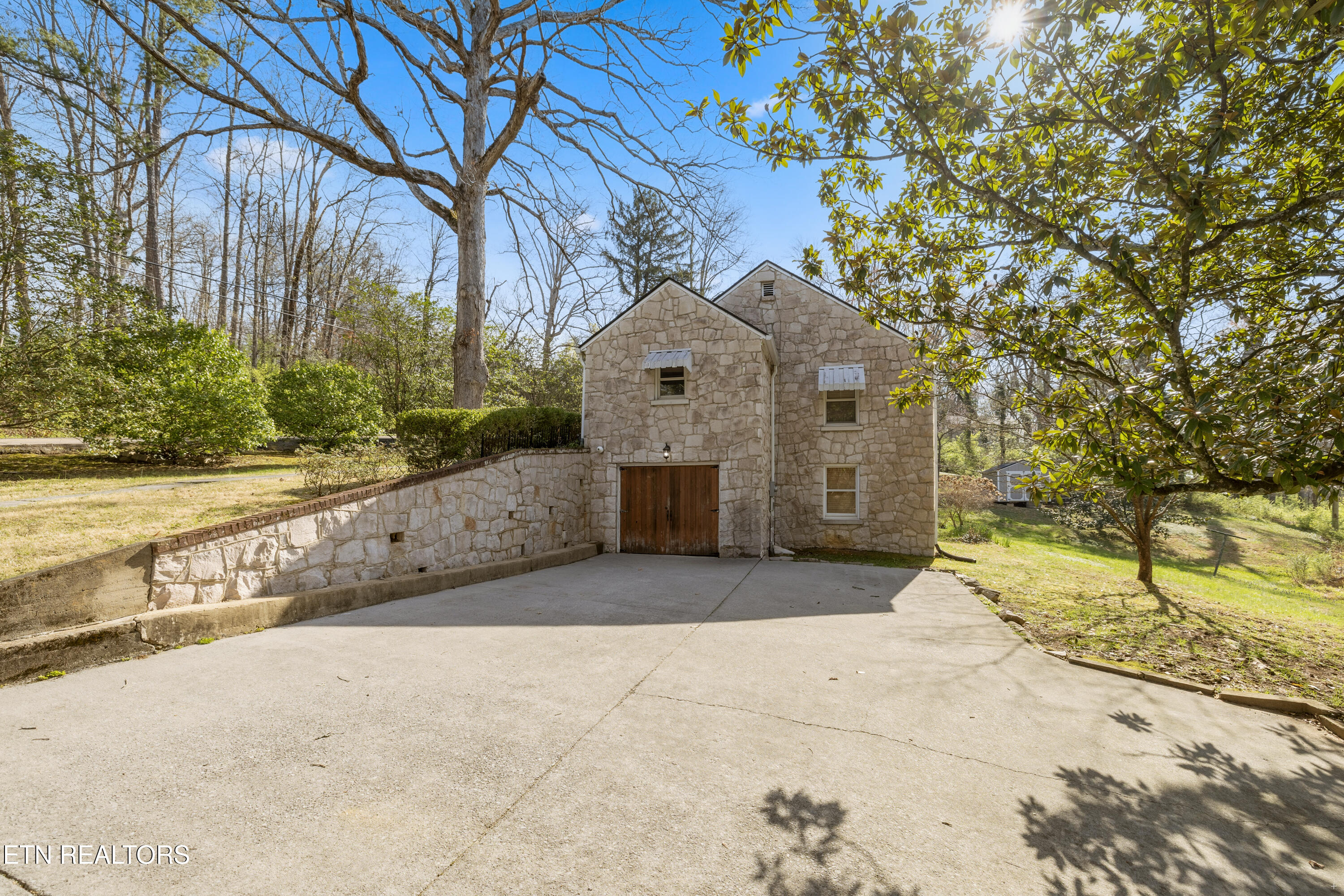 5102 E Sunset Road Knoxville TN 37914