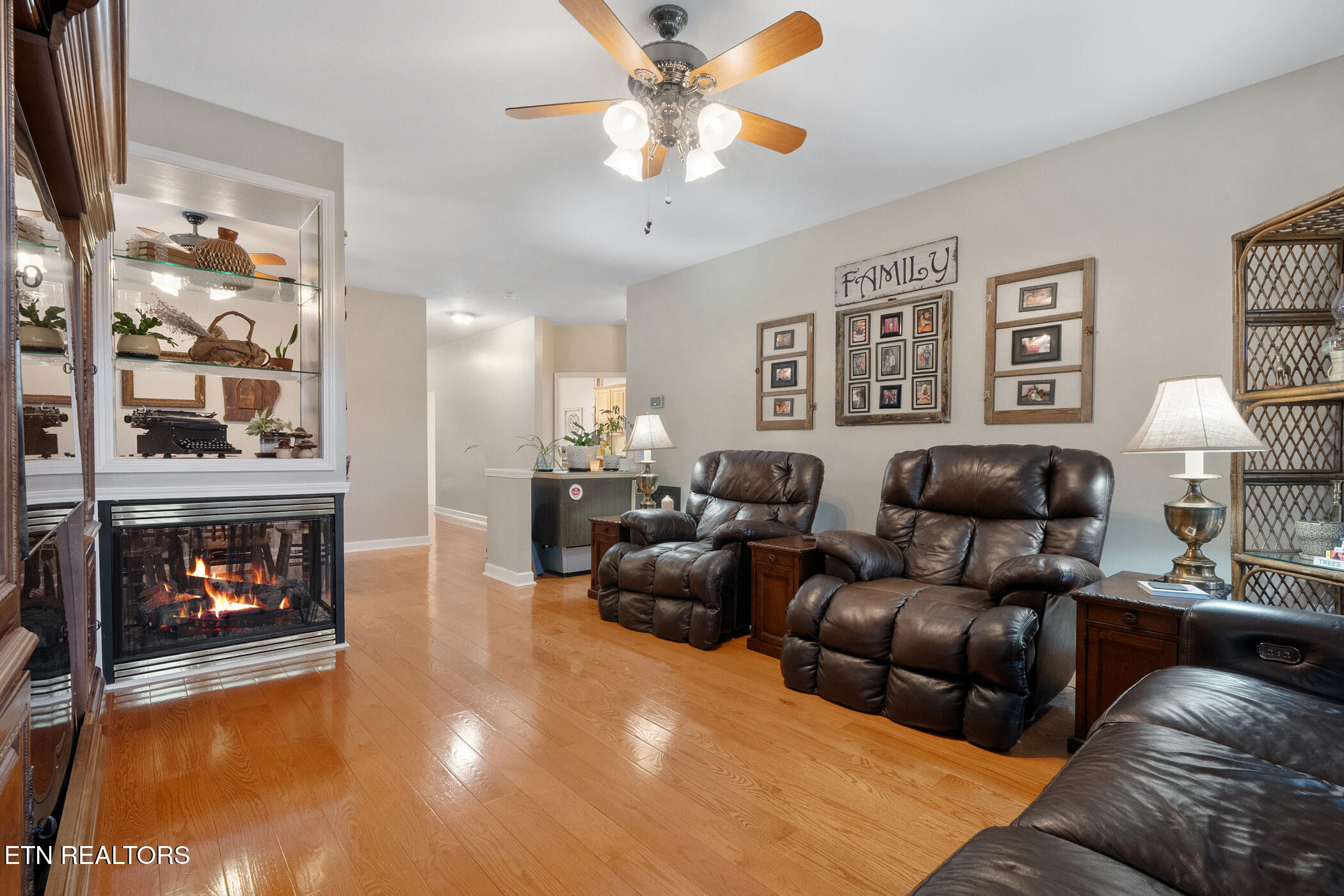 1819 Skyhawk Lane Pigeon Forge TN 37876