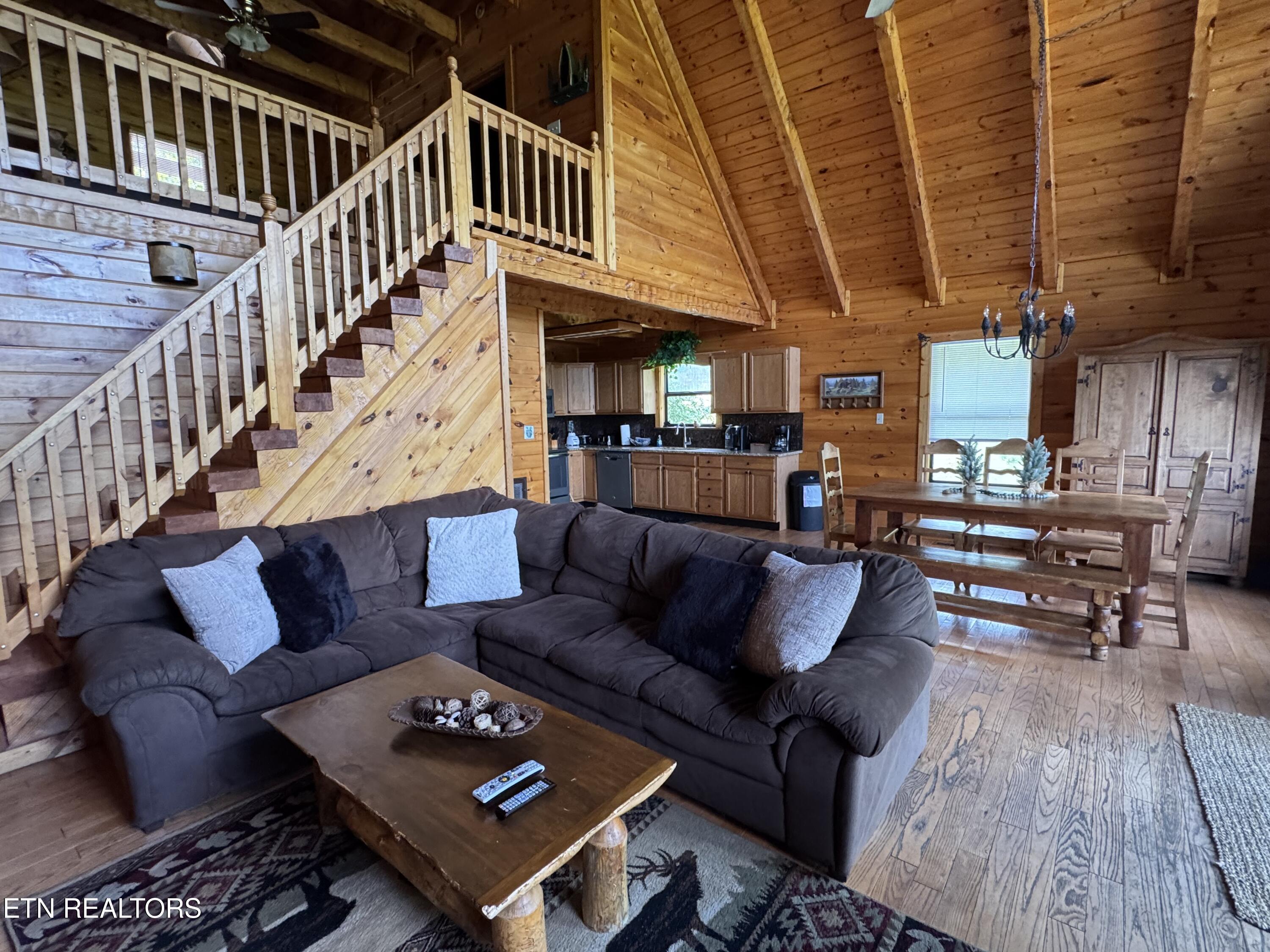 1640 Bench Mountain Way Sevierville TN 37862