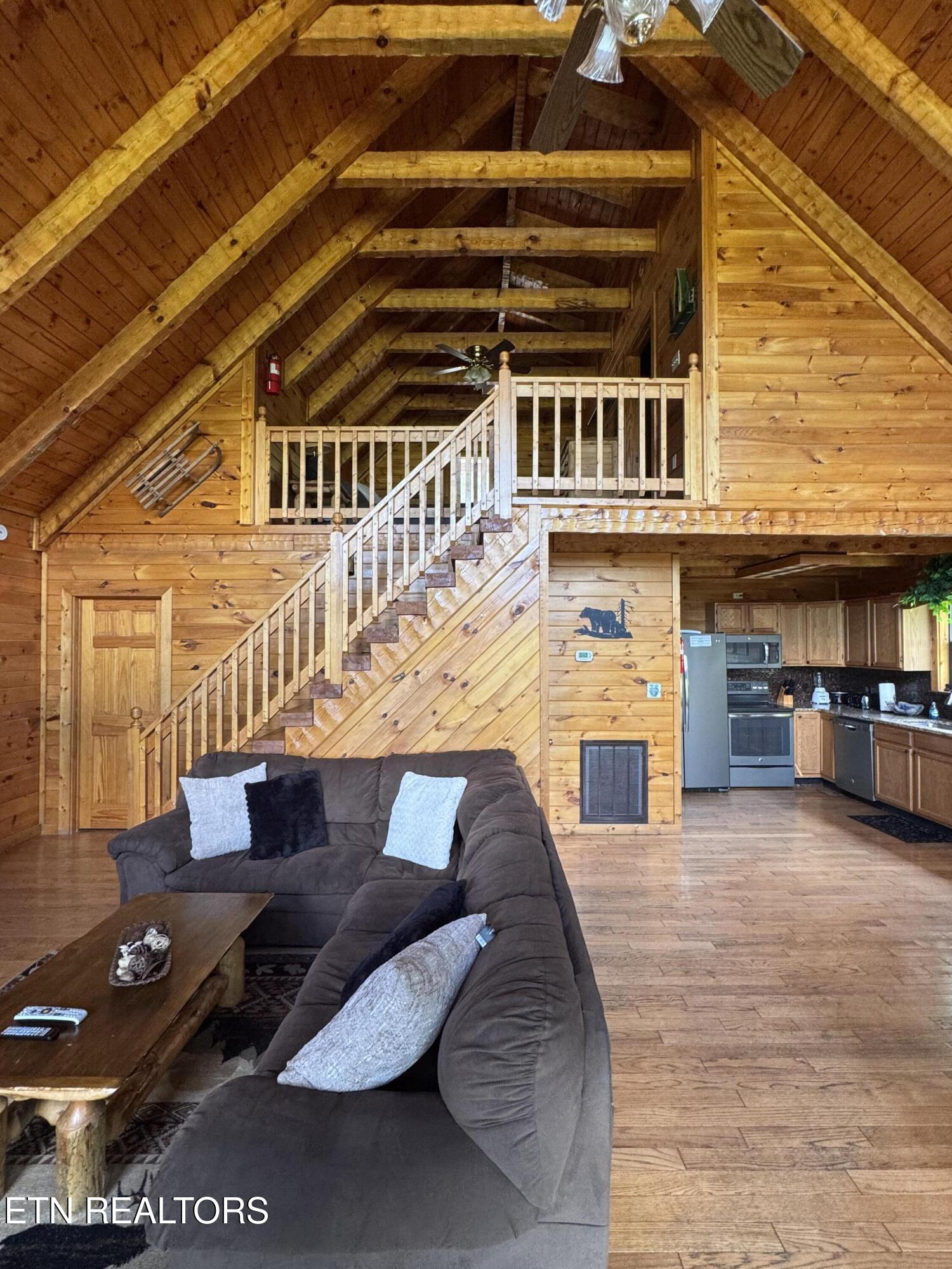 1640 Bench Mountain Way Sevierville TN 37862