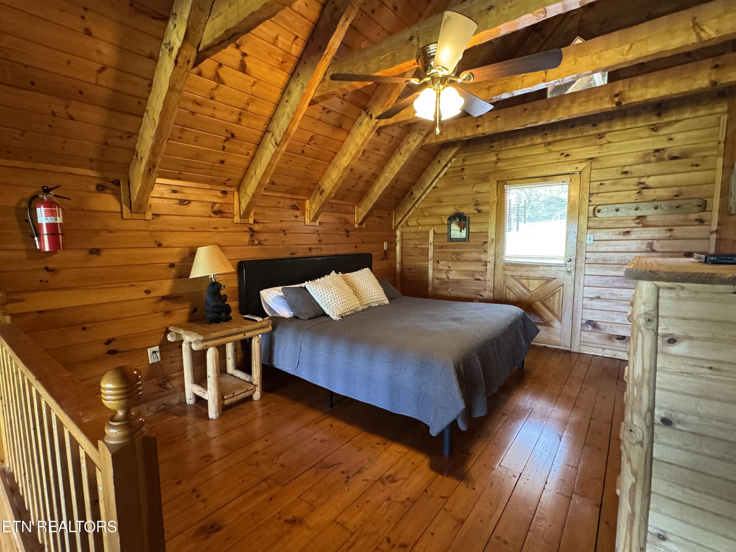 1640 Bench Mountain Way Sevierville TN 37862