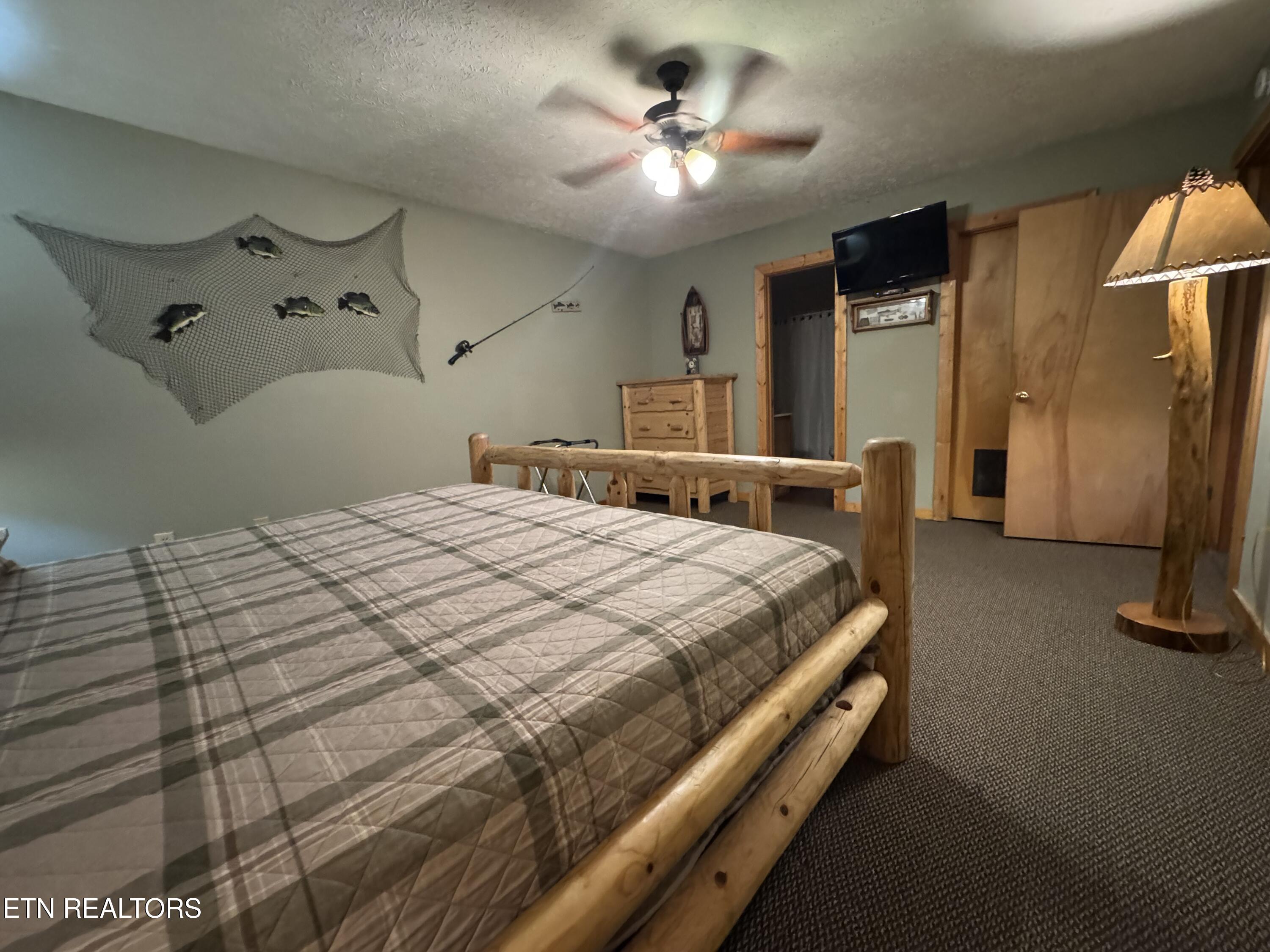 1640 Bench Mountain Way Sevierville TN 37862
