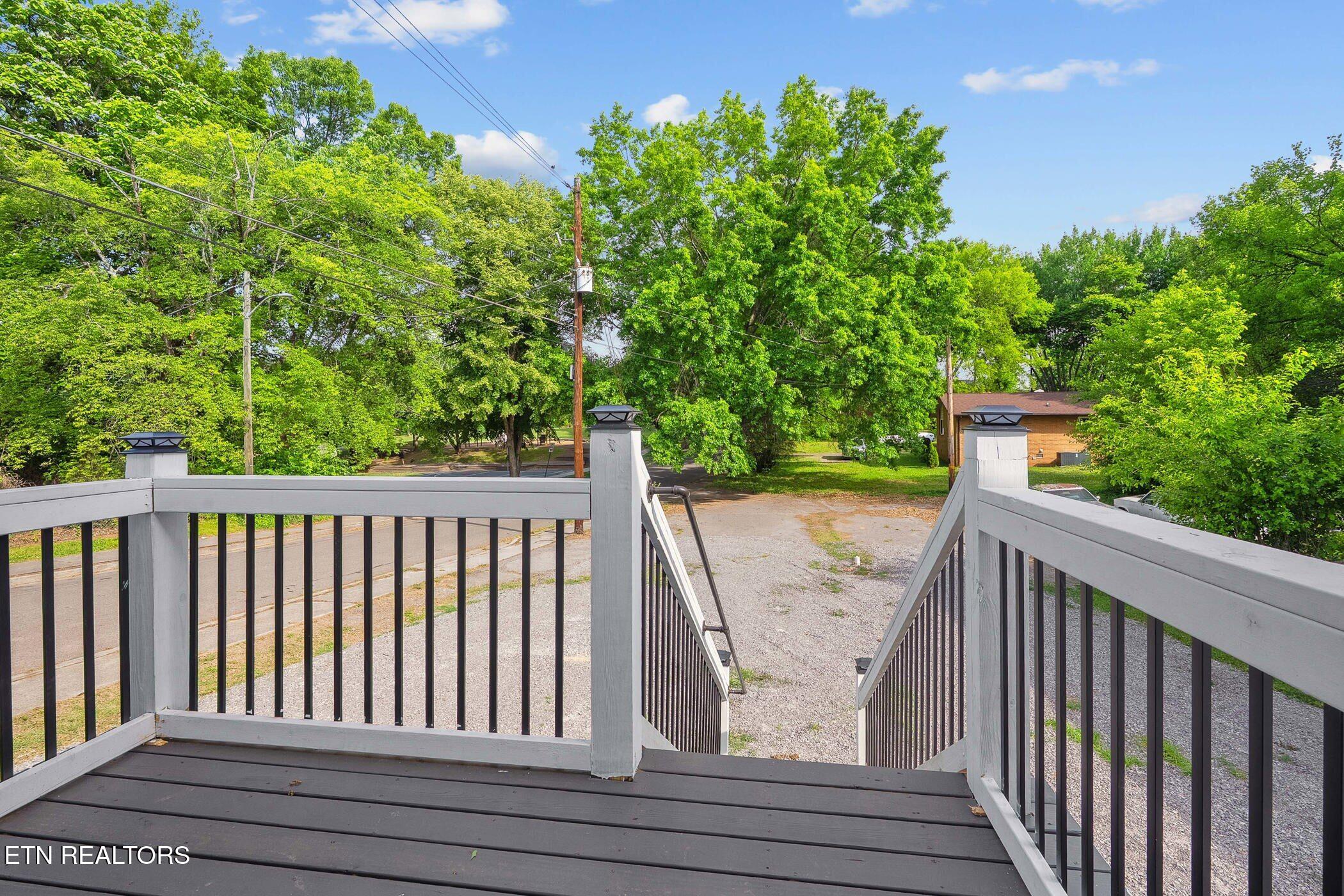 2101 Mccalla Avenue Knoxville TN 37915