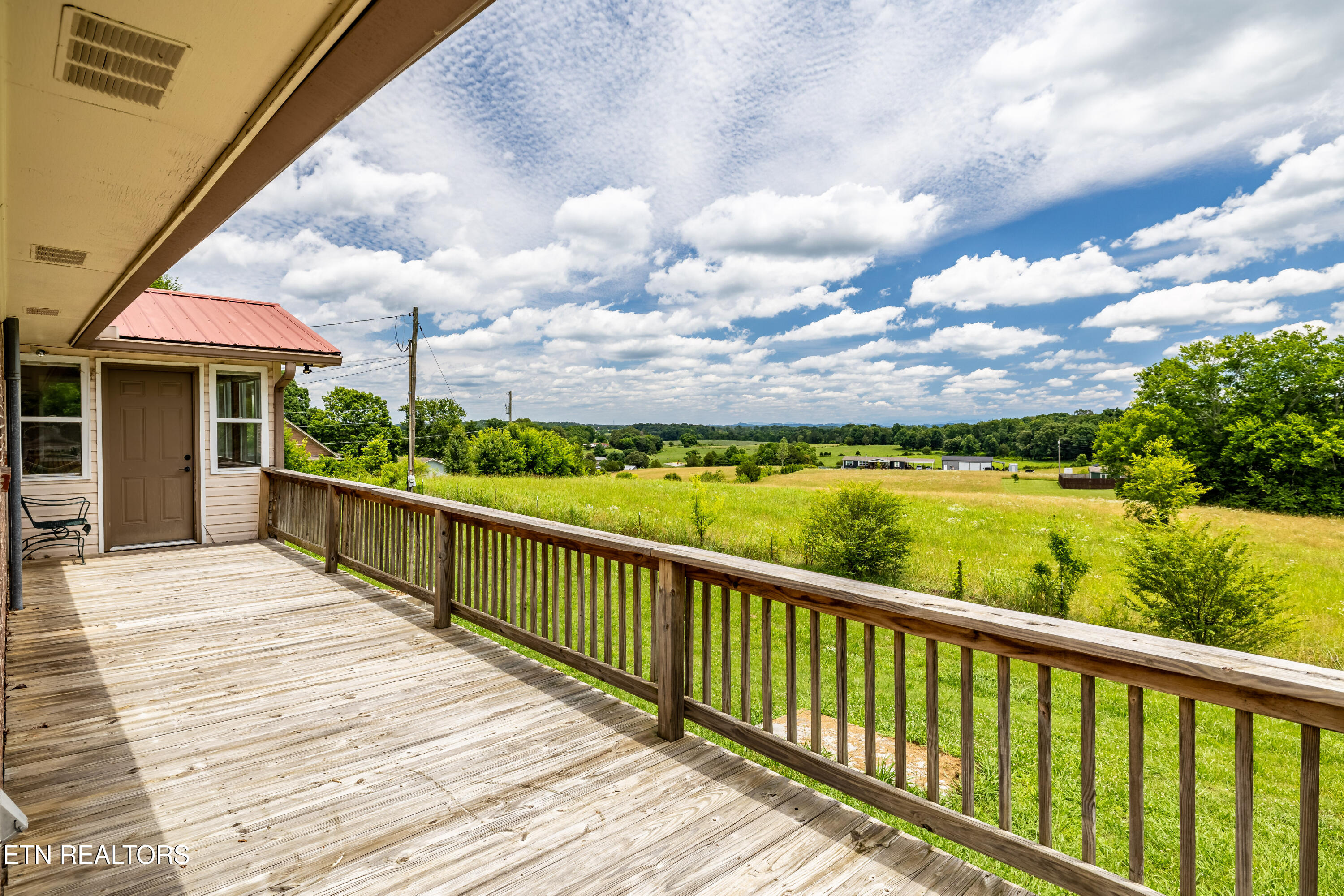 8055 Steekee Creek Road Loudon TN 37774