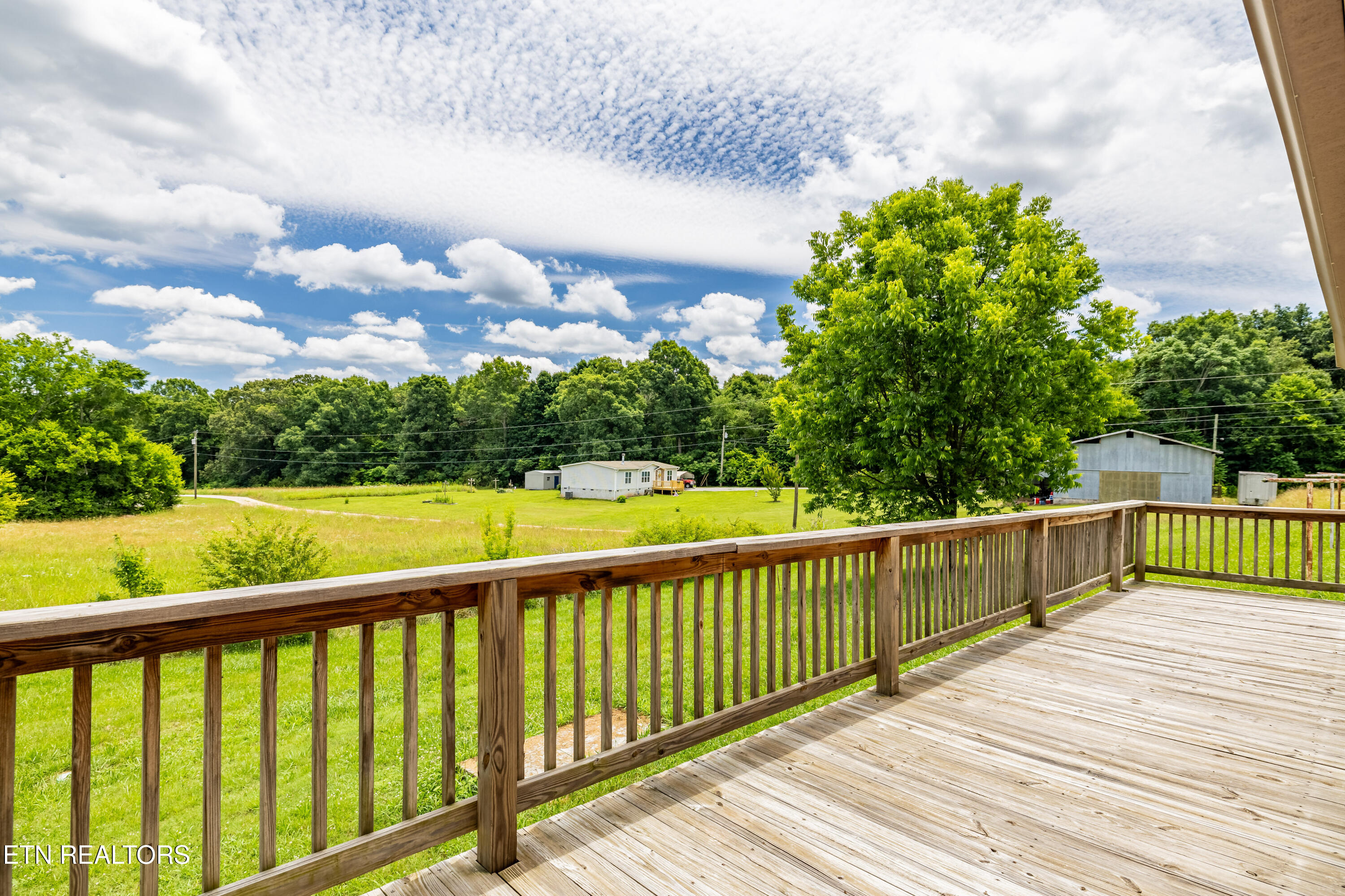 8055 Steekee Creek Road Loudon TN 37774