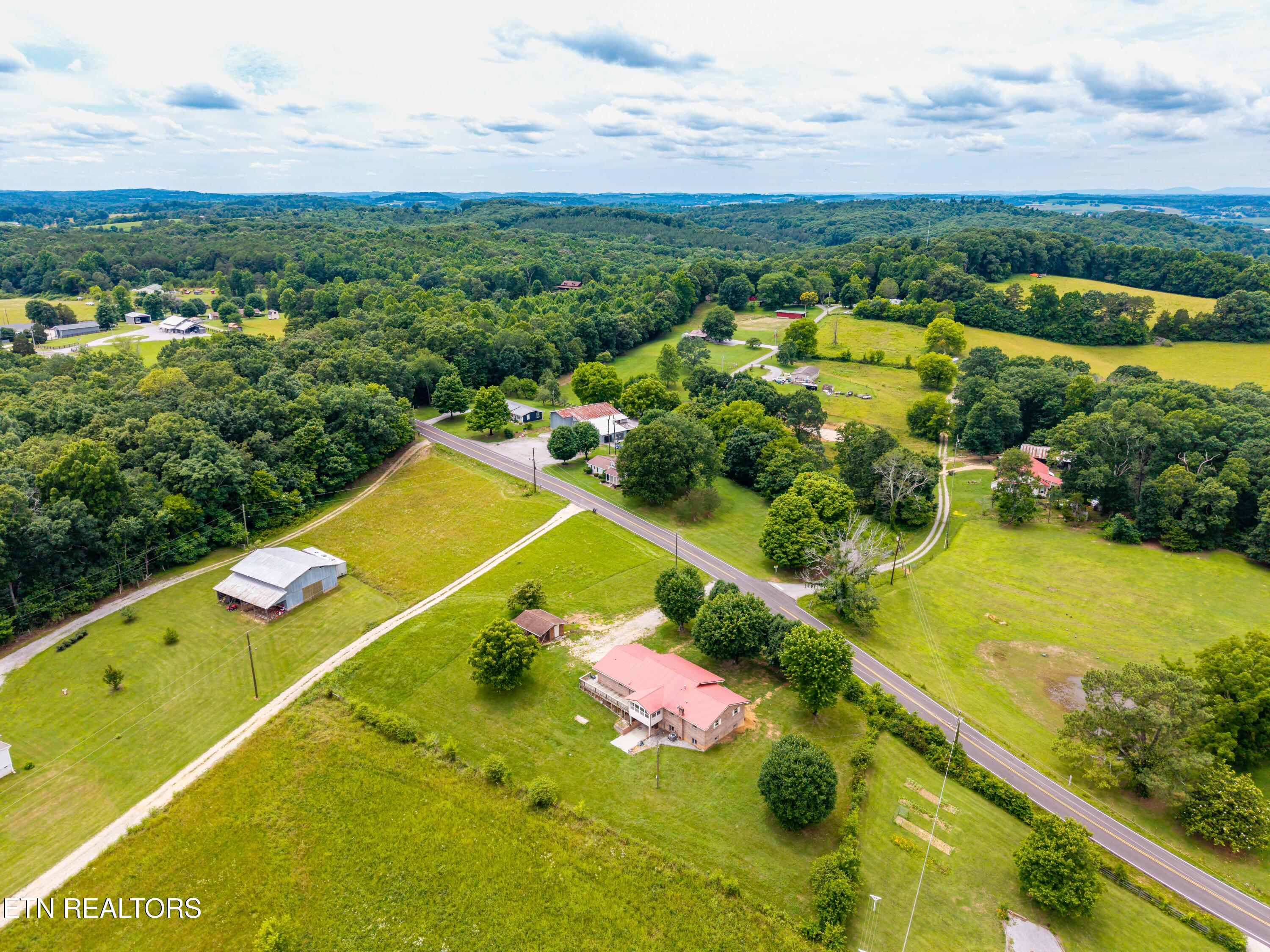 8055 Steekee Creek Road Loudon TN 37774