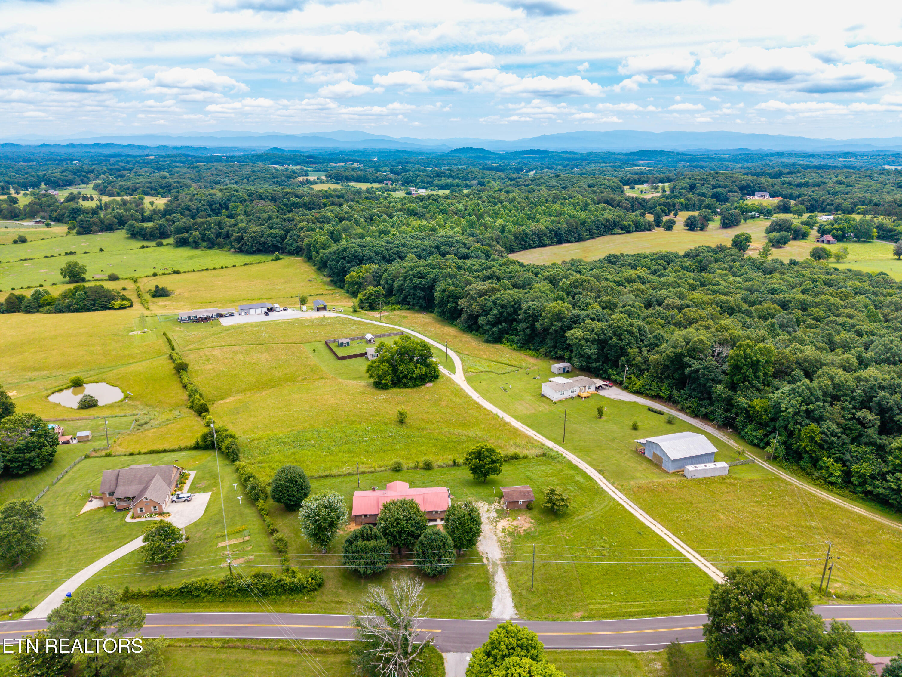 8055 Steekee Creek Road Loudon TN 37774
