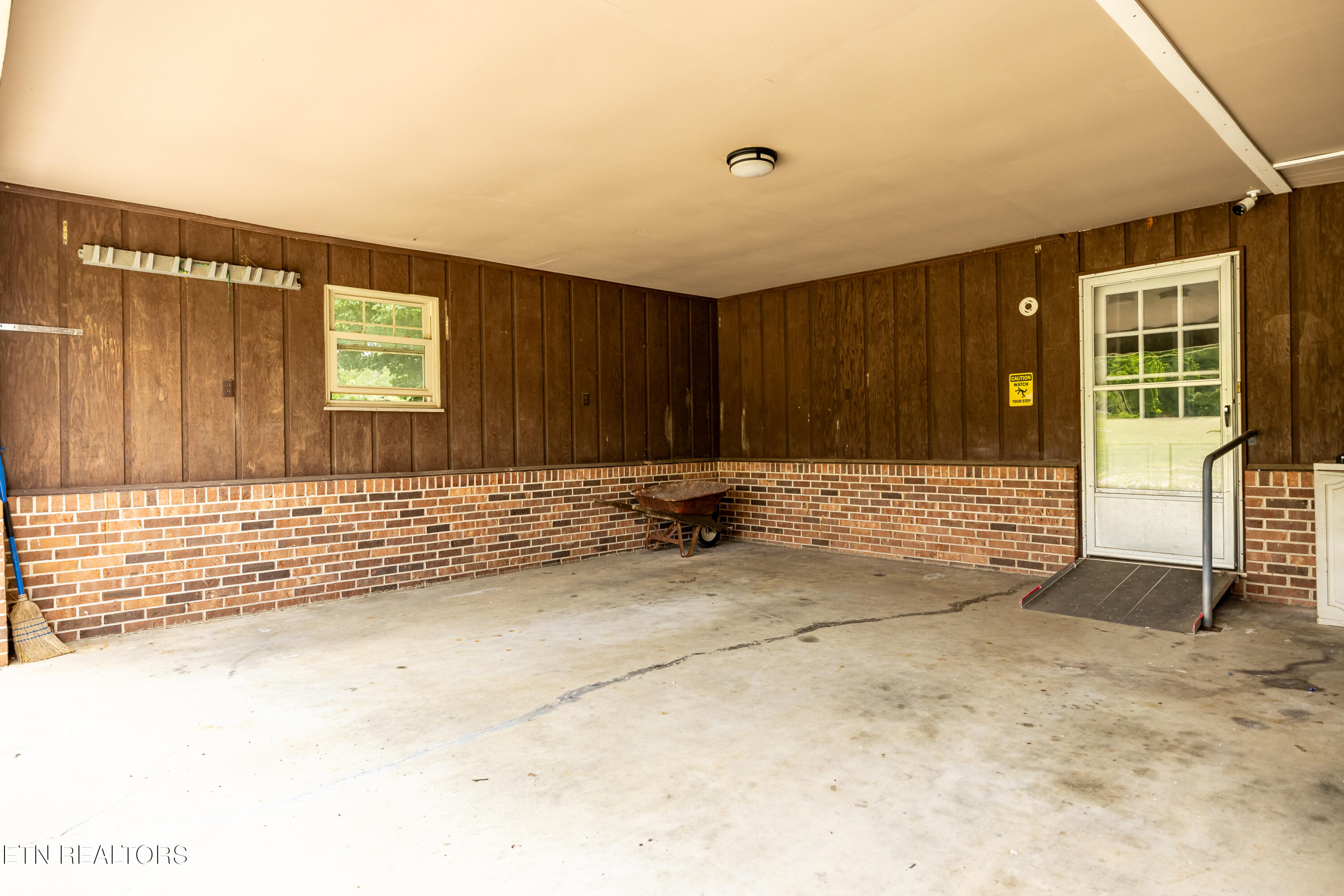 8055 Steekee Creek Road Loudon TN 37774