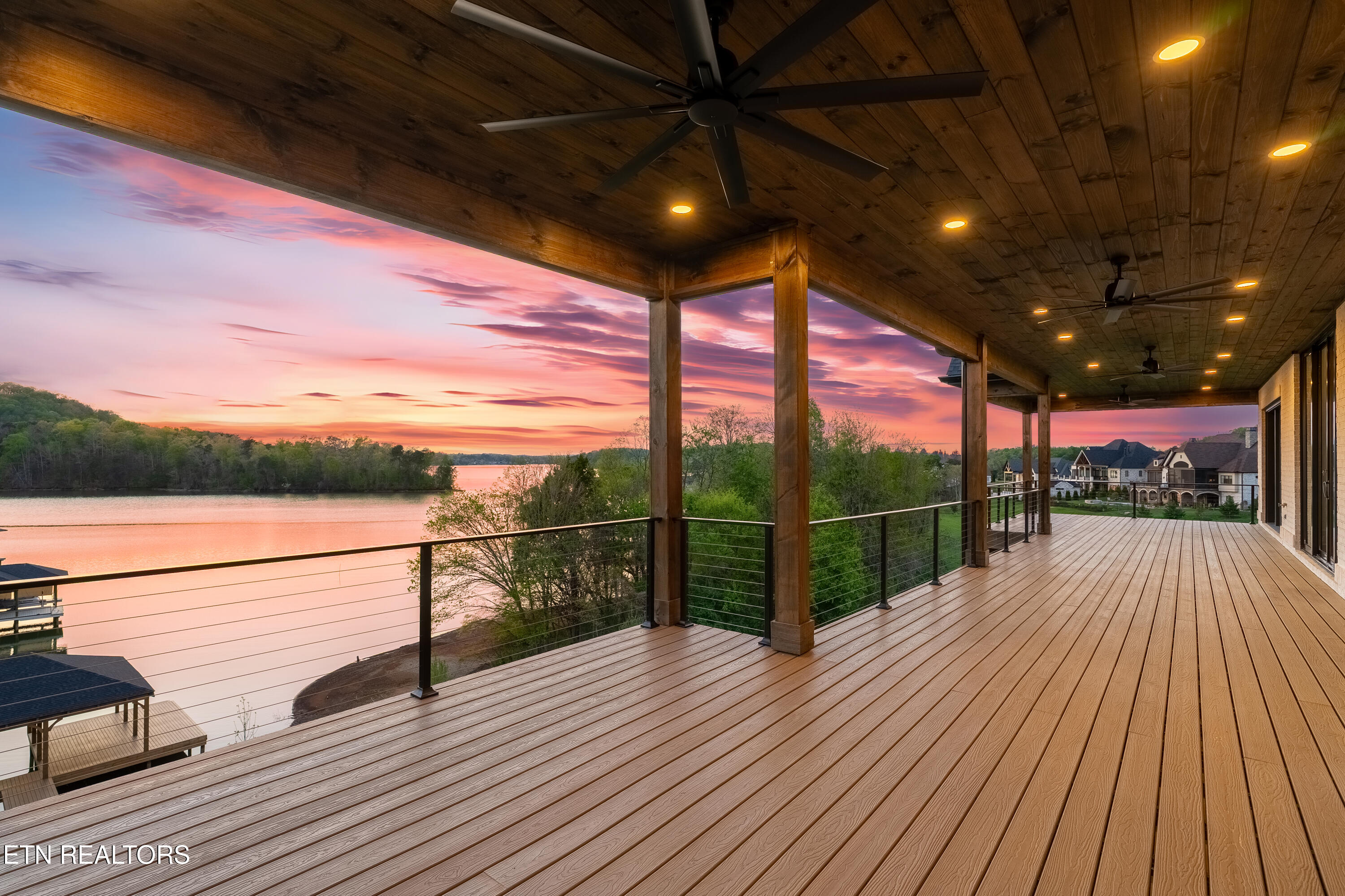 155 Amblecrest Drive Vonore TN 37885