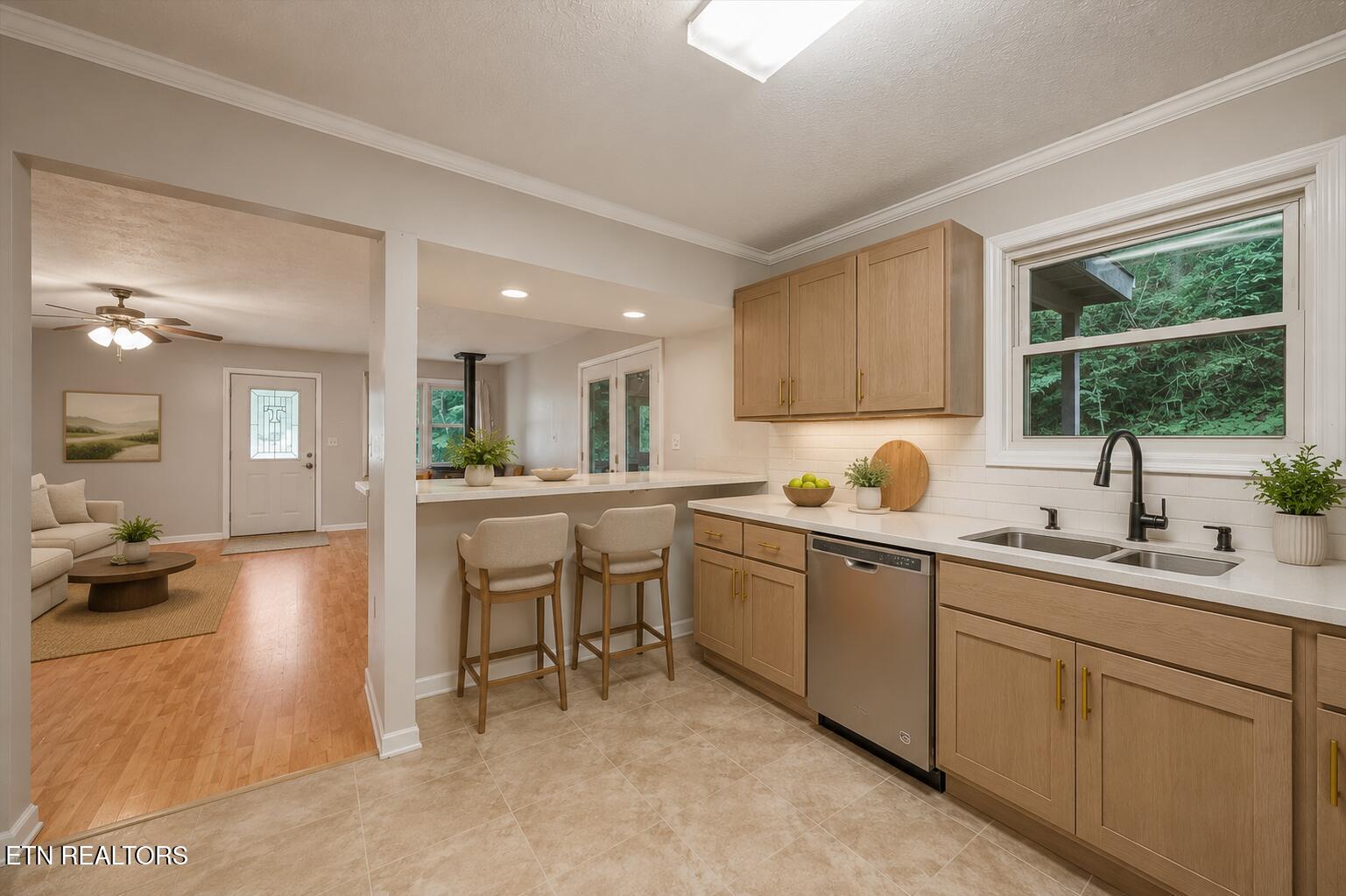 324 Whaley Way Sevierville TN 37876