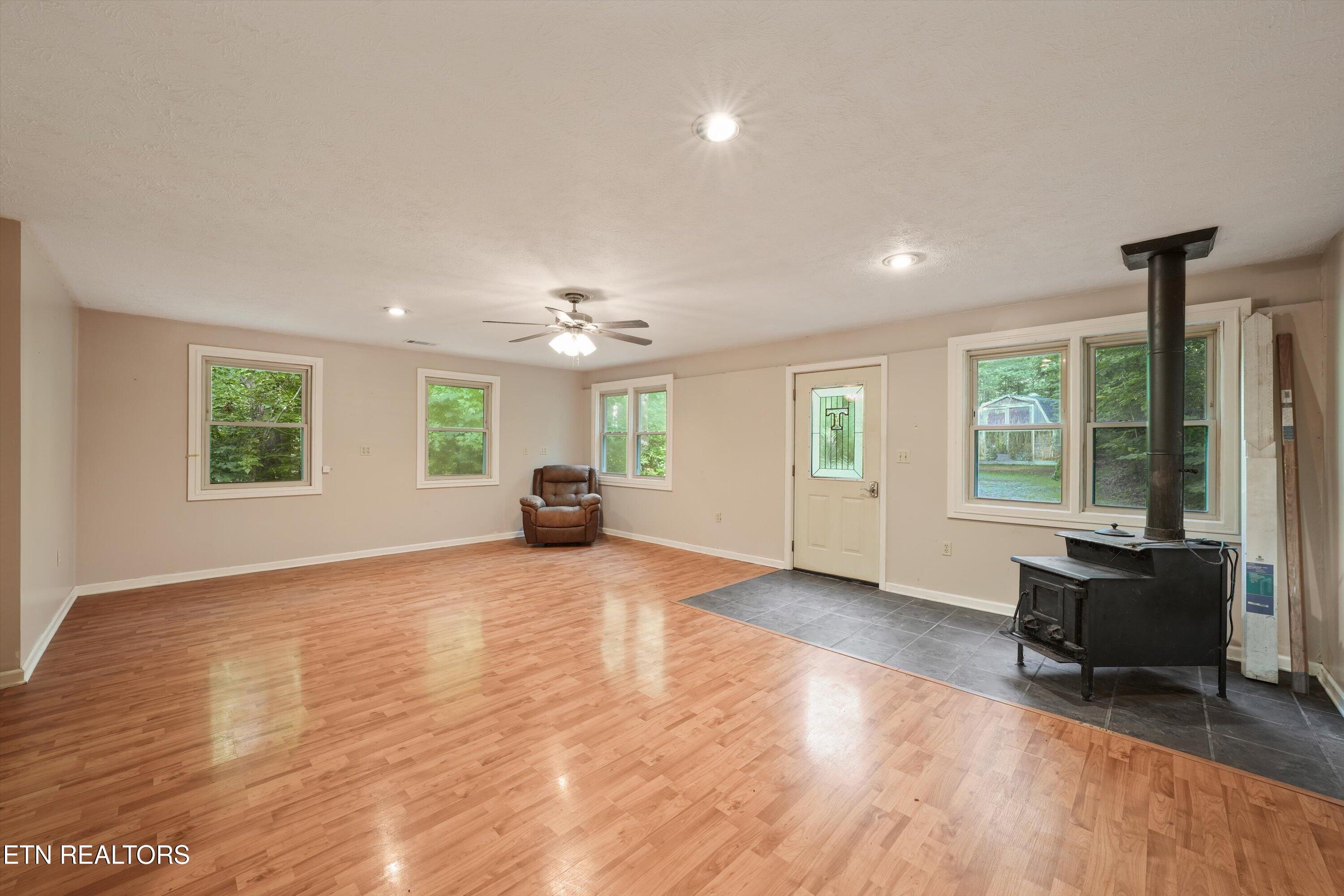 324 Whaley Way Sevierville TN 37876