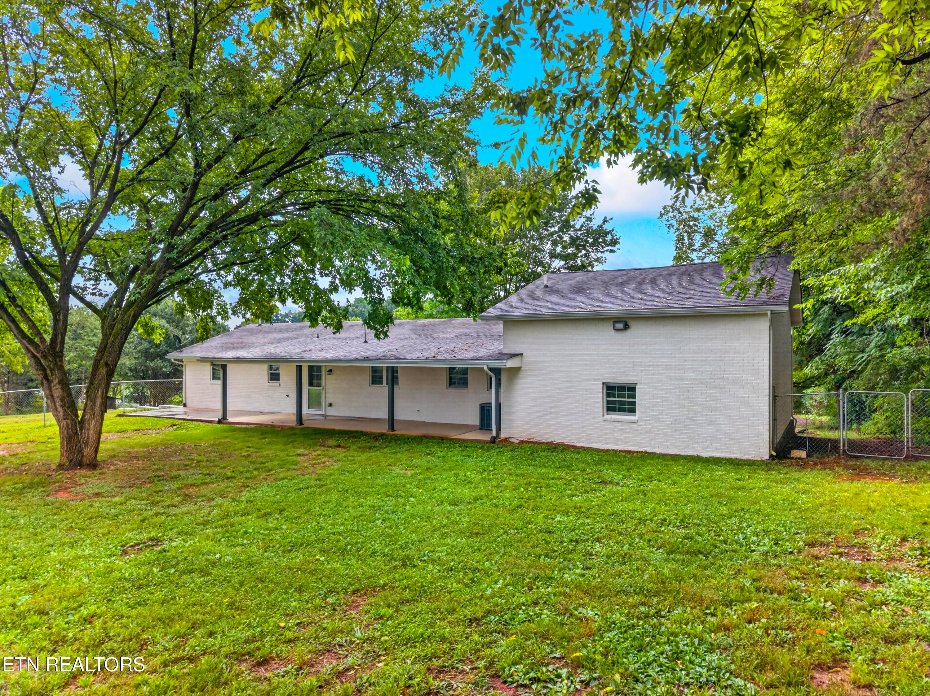 1712 Goddard Lane Dandridge TN 37725