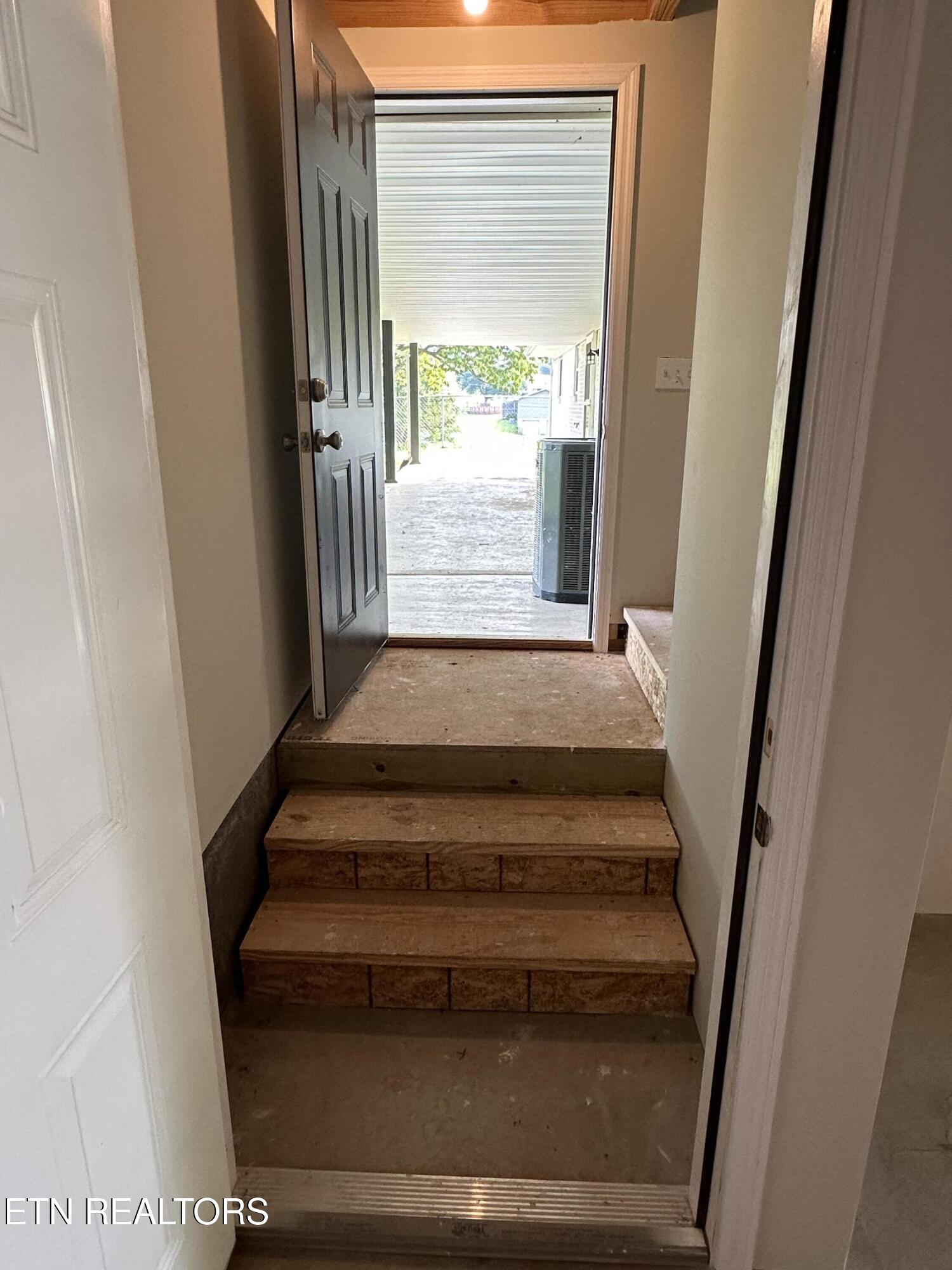 1712 Goddard Lane Dandridge TN 37725