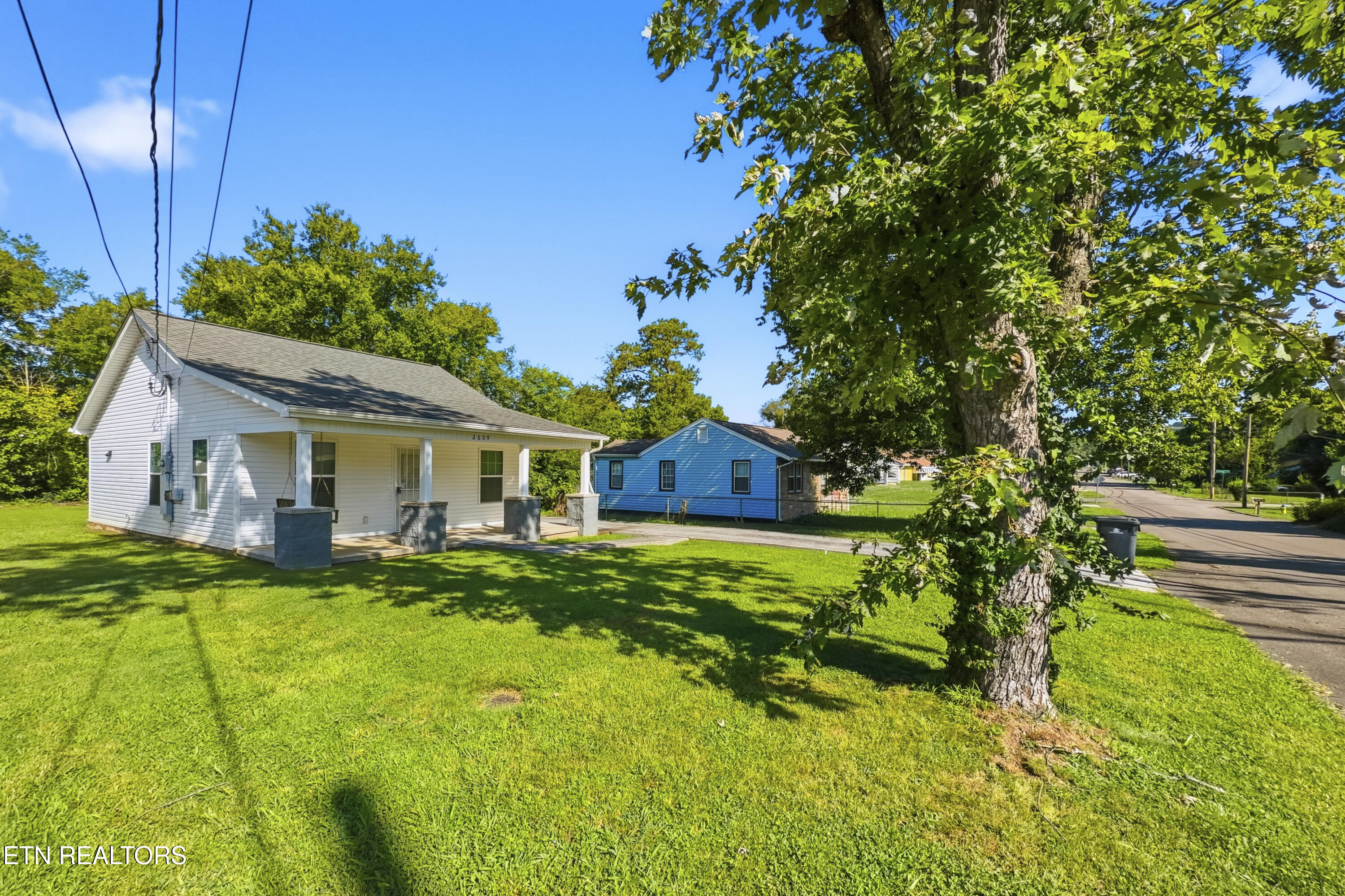 2609 NW Chillicothe St Street Knoxville TN 37921