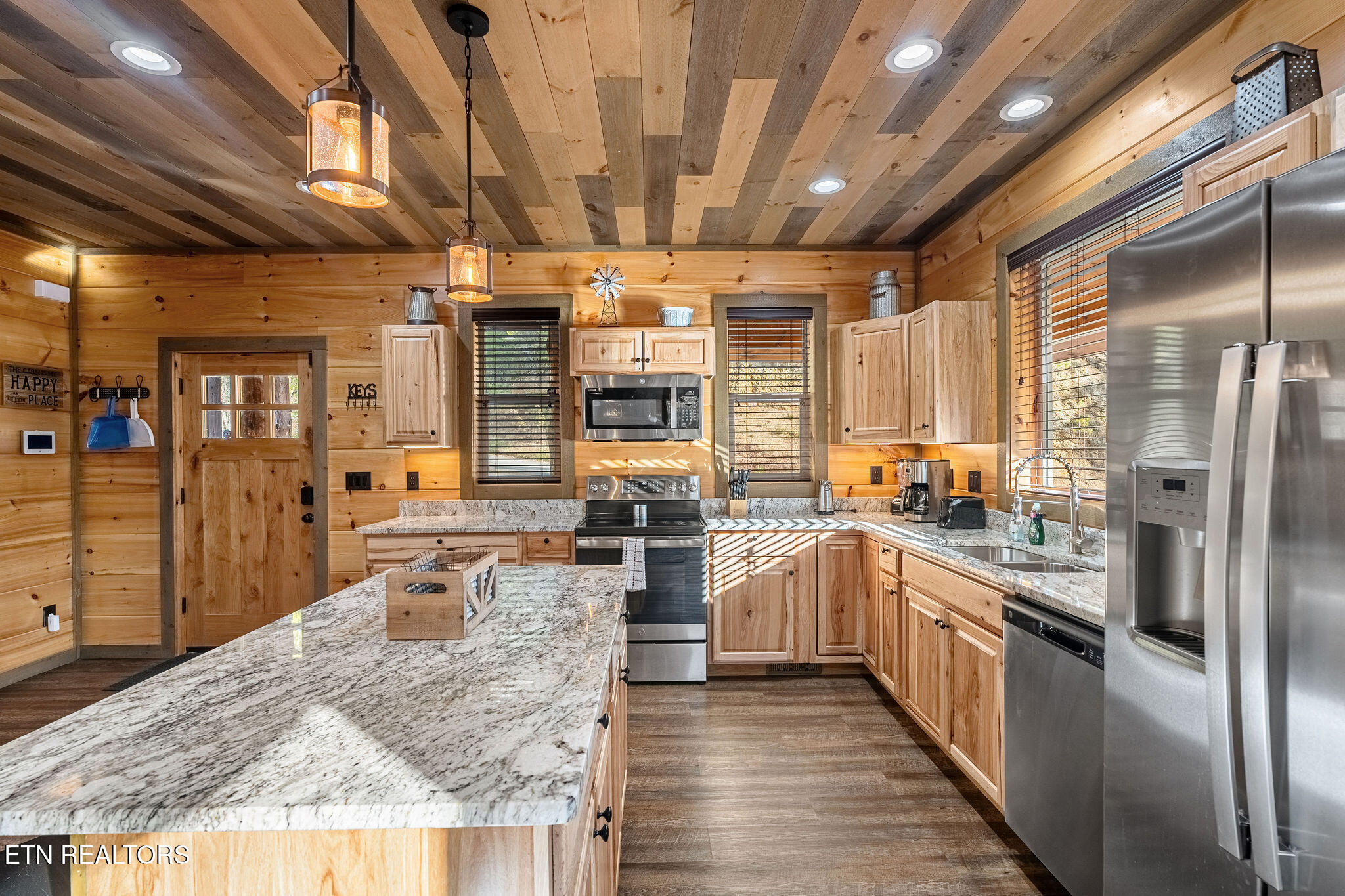 2971 Laughing Pine Lane Sevierville TN 37862