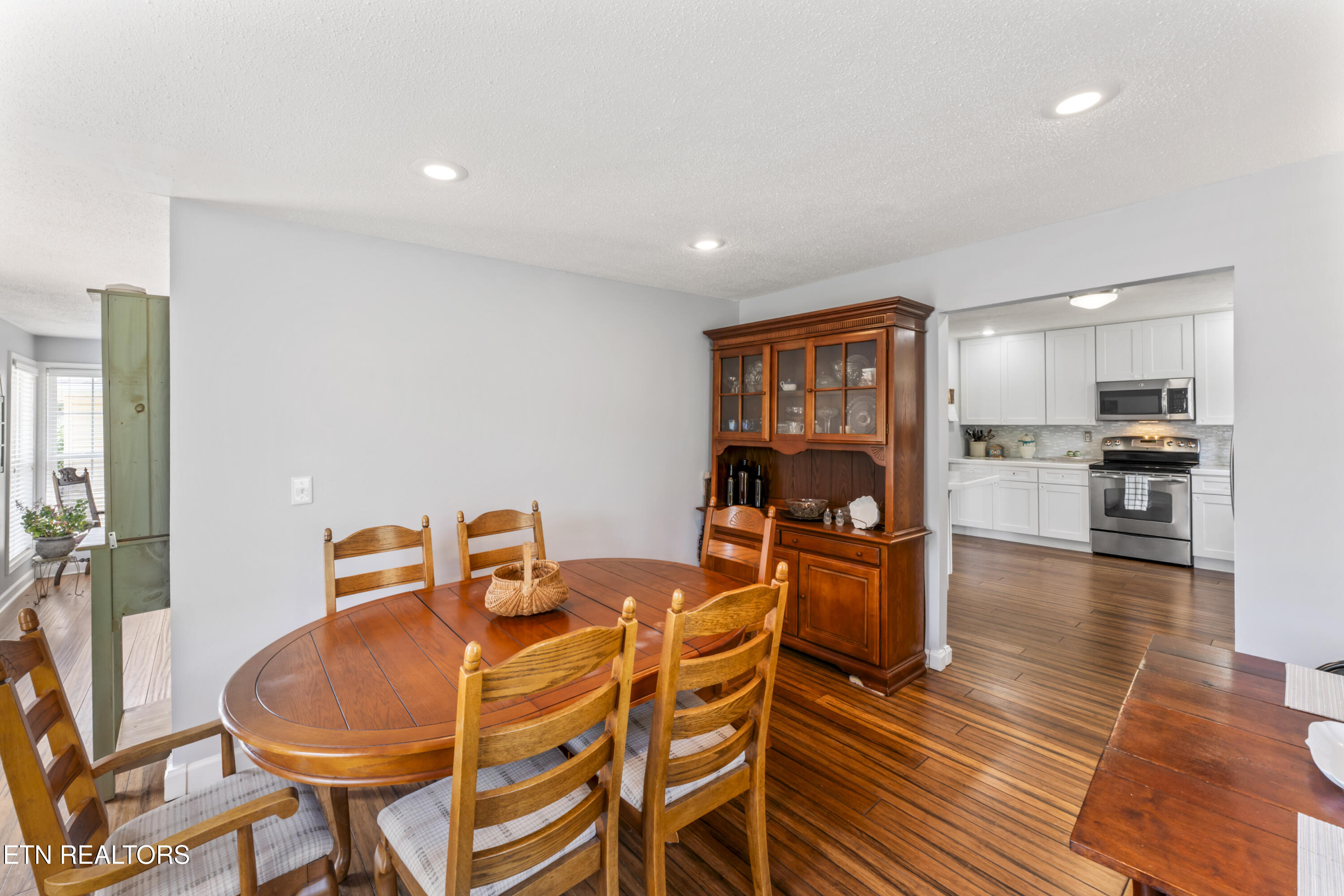 554 Briggs Road Dandridge TN 37725