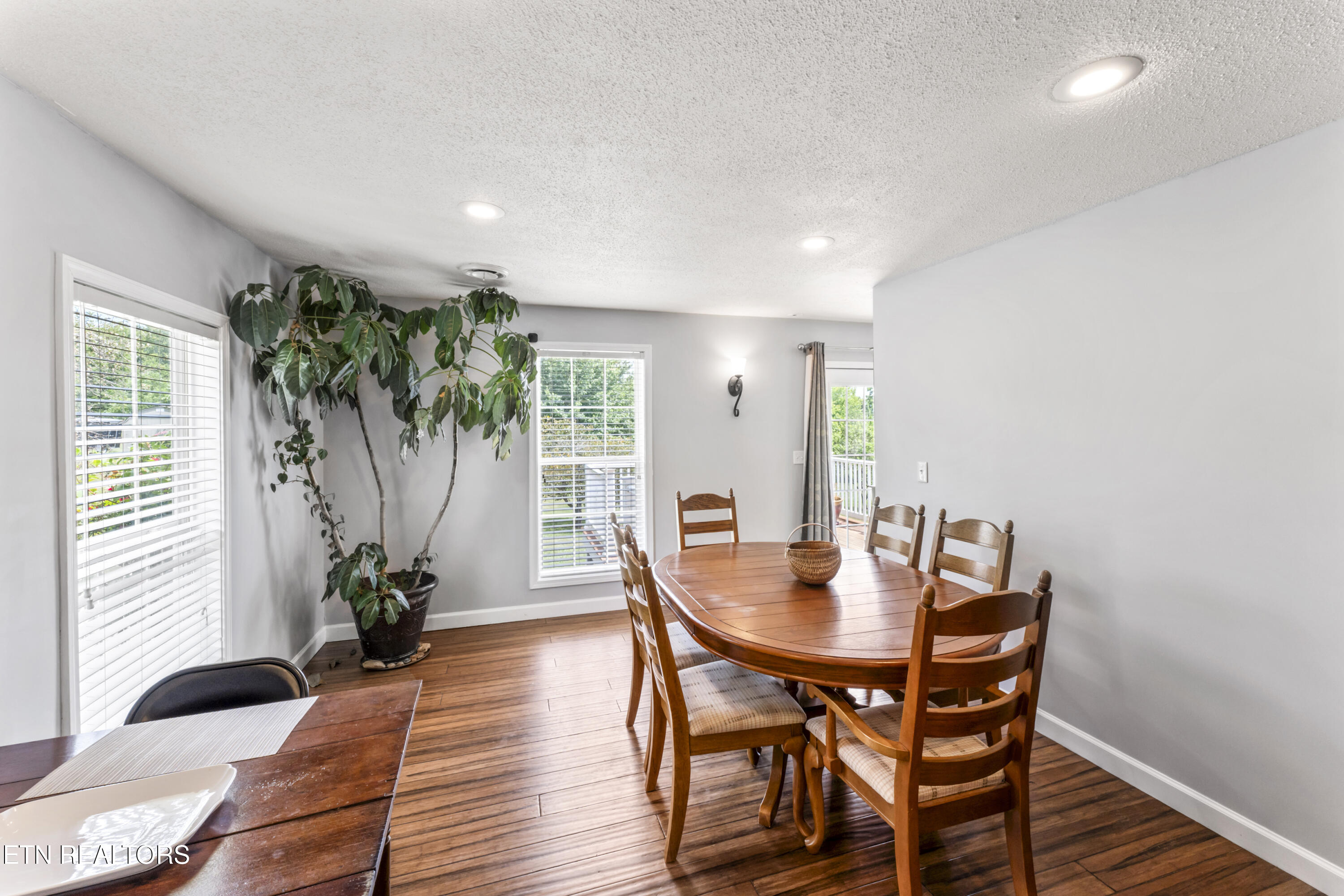 554 Briggs Road Dandridge TN 37725