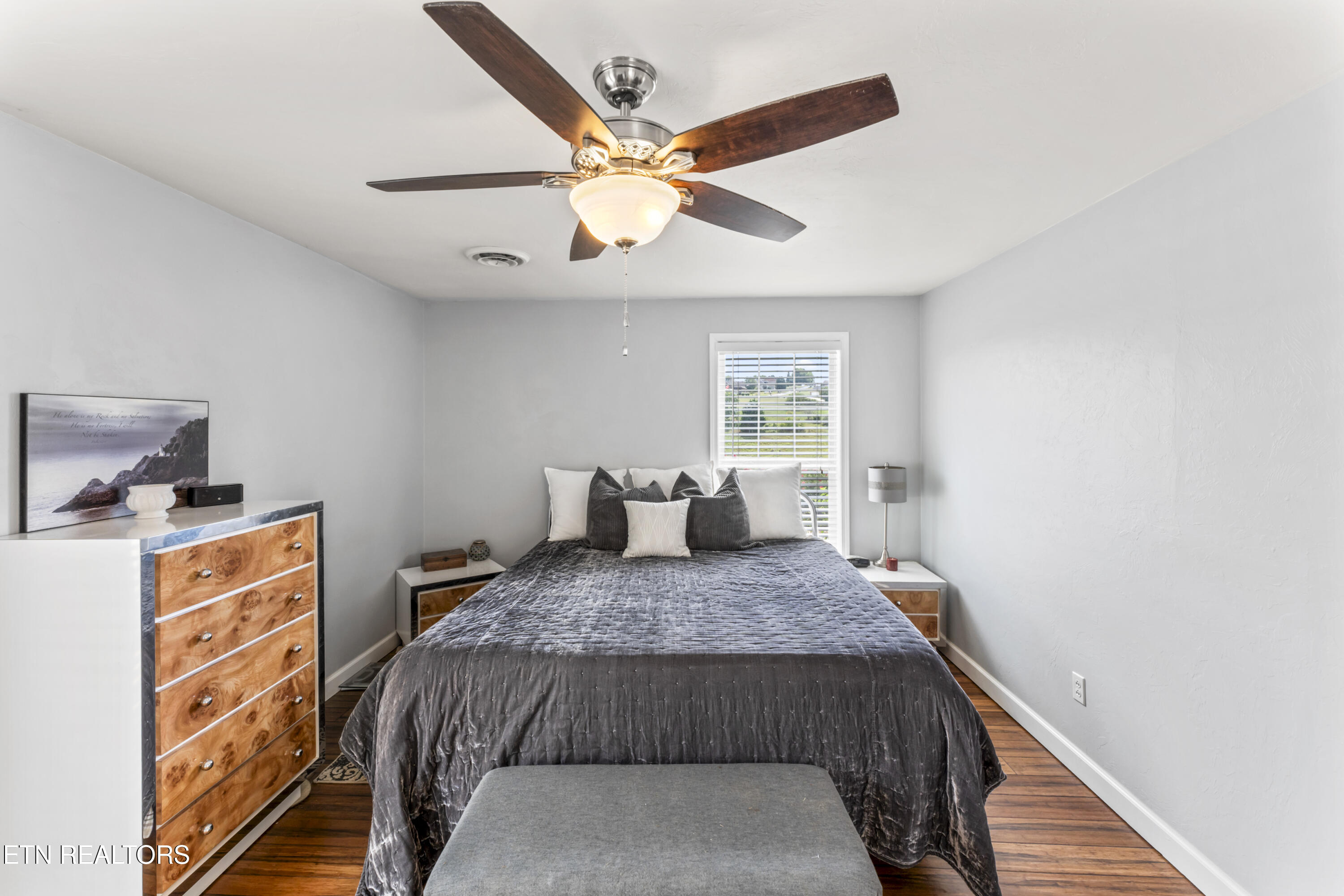 554 Briggs Road Dandridge TN 37725