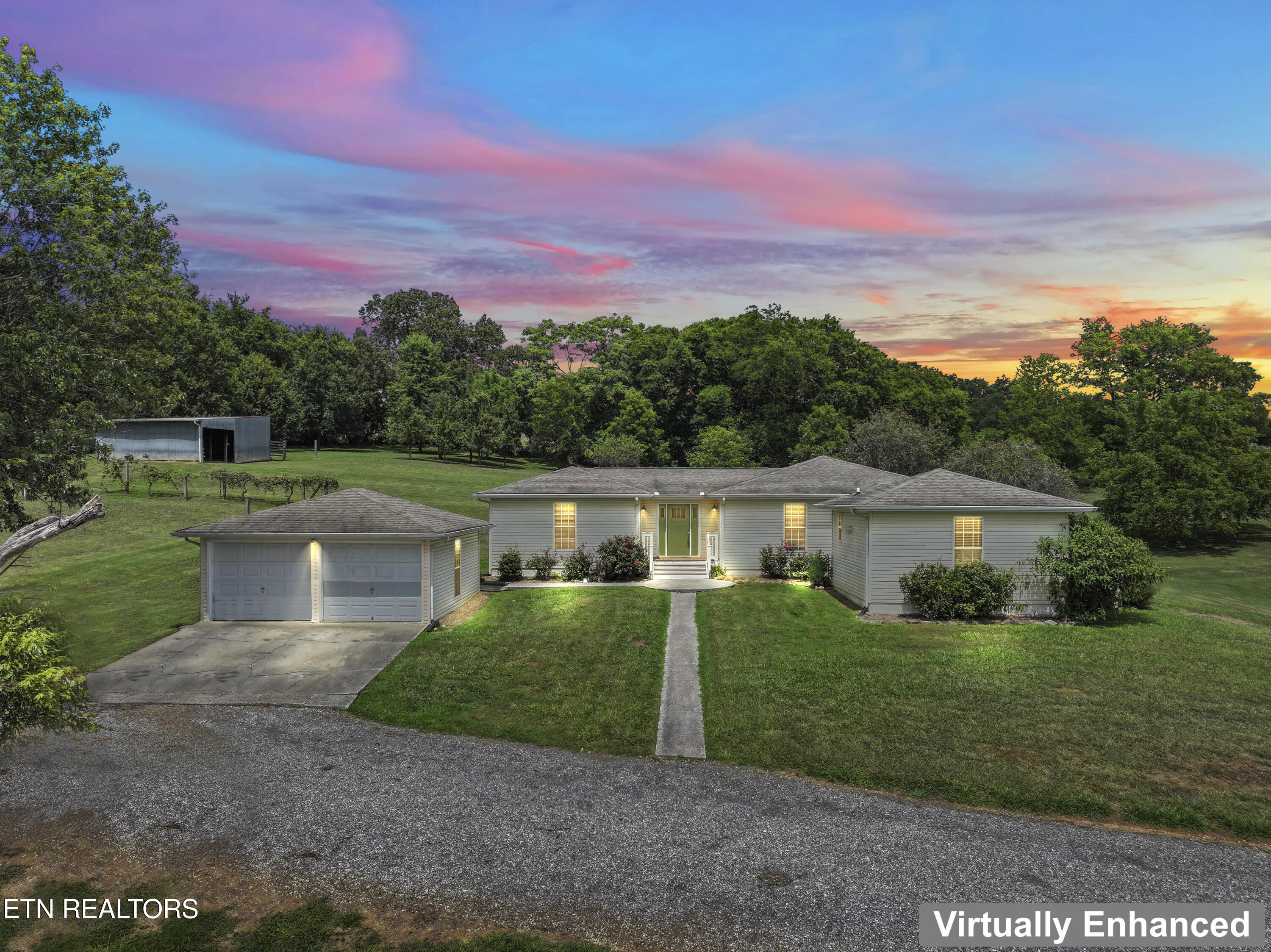 554 Briggs Road Dandridge TN 37725