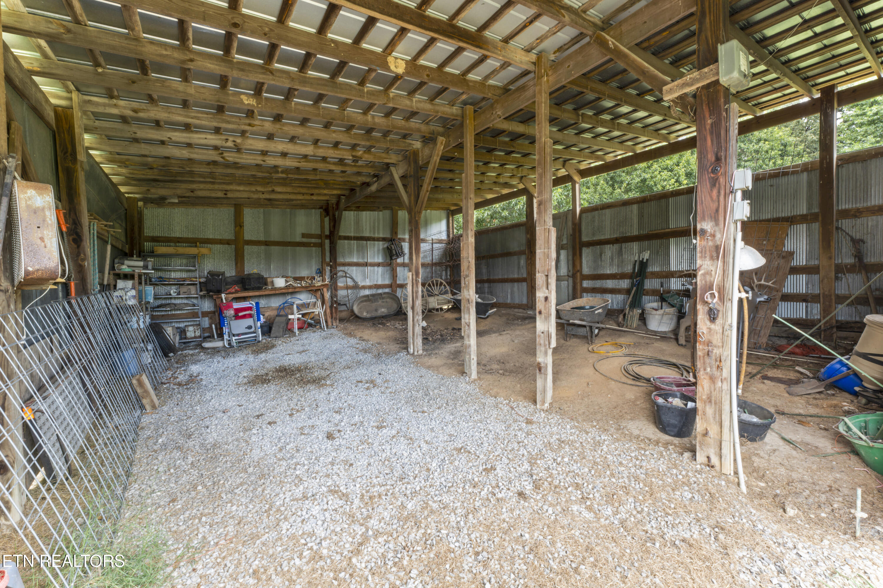 554 Briggs Road Dandridge TN 37725