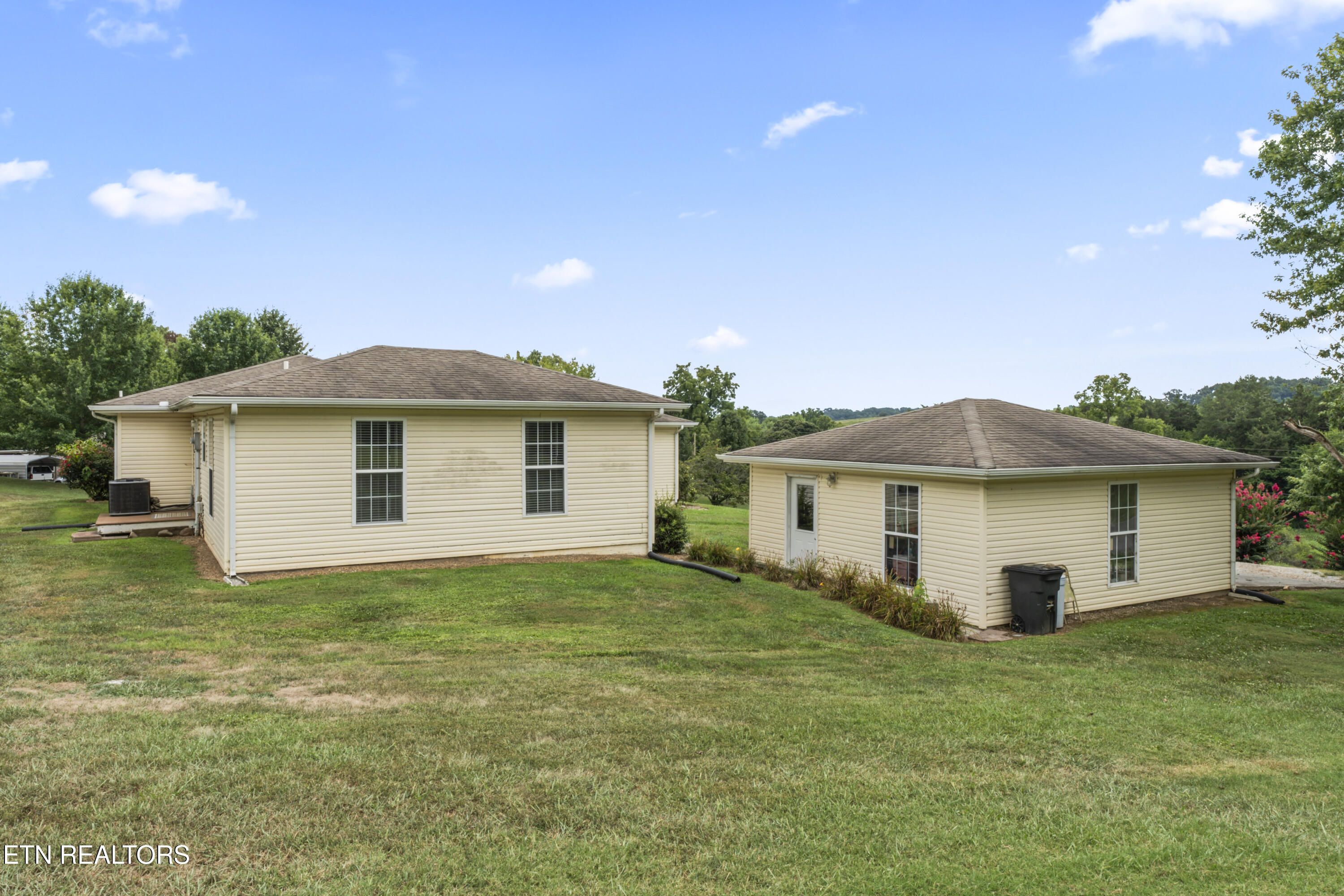 554 Briggs Road Dandridge TN 37725