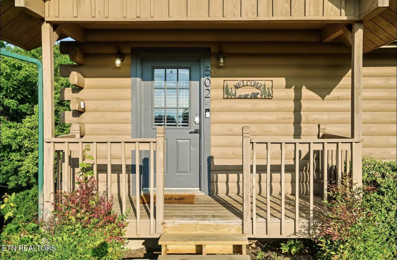 502 Hideaway Ridge Circle Sevierville TN 37862