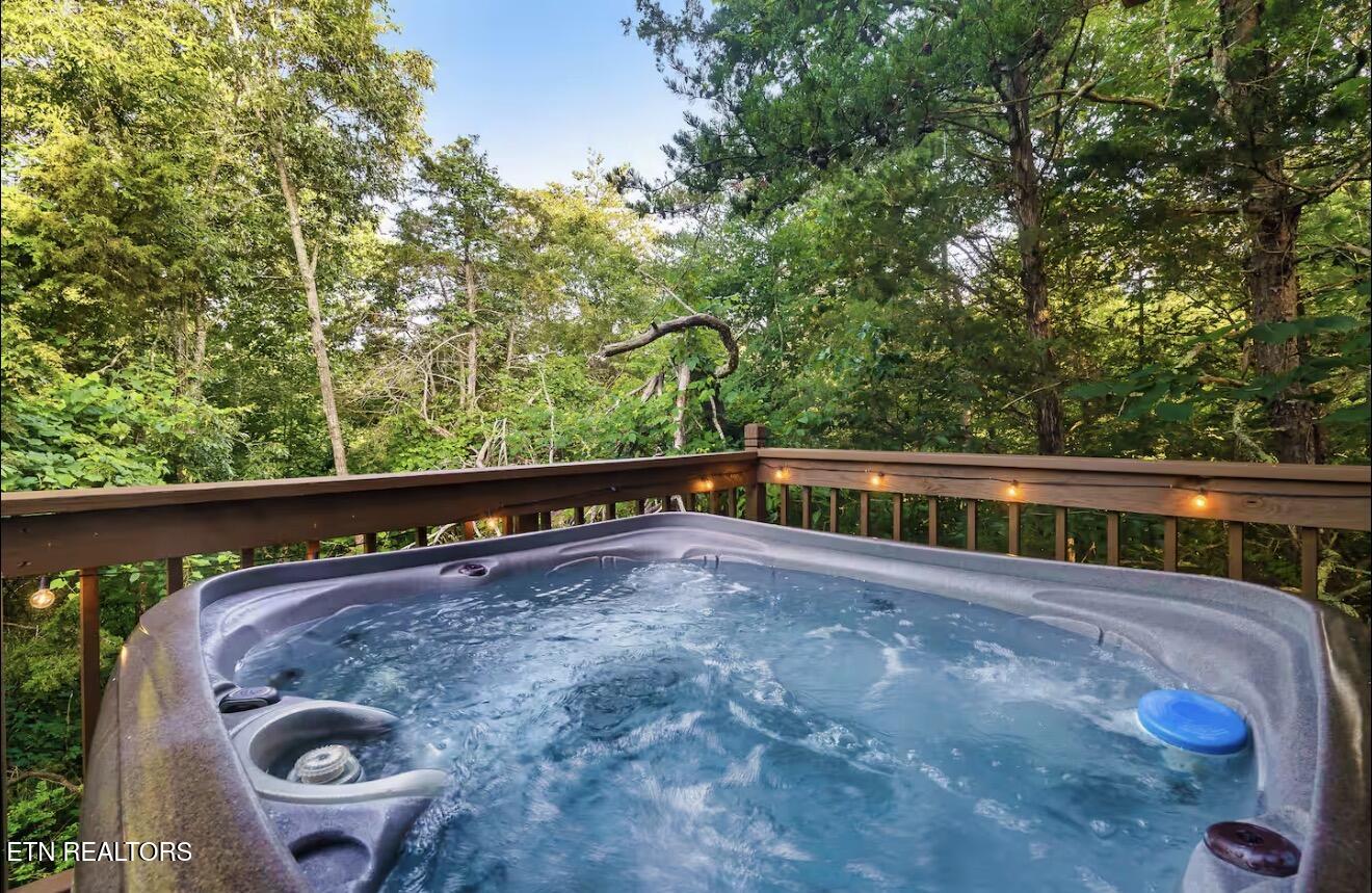 502 Hideaway Ridge Circle Sevierville TN 37862