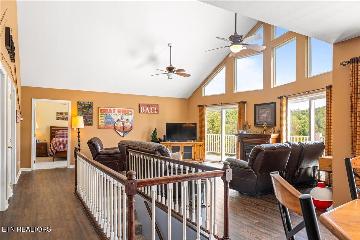 309 Alder Shore Lane Lafollette TN 37766