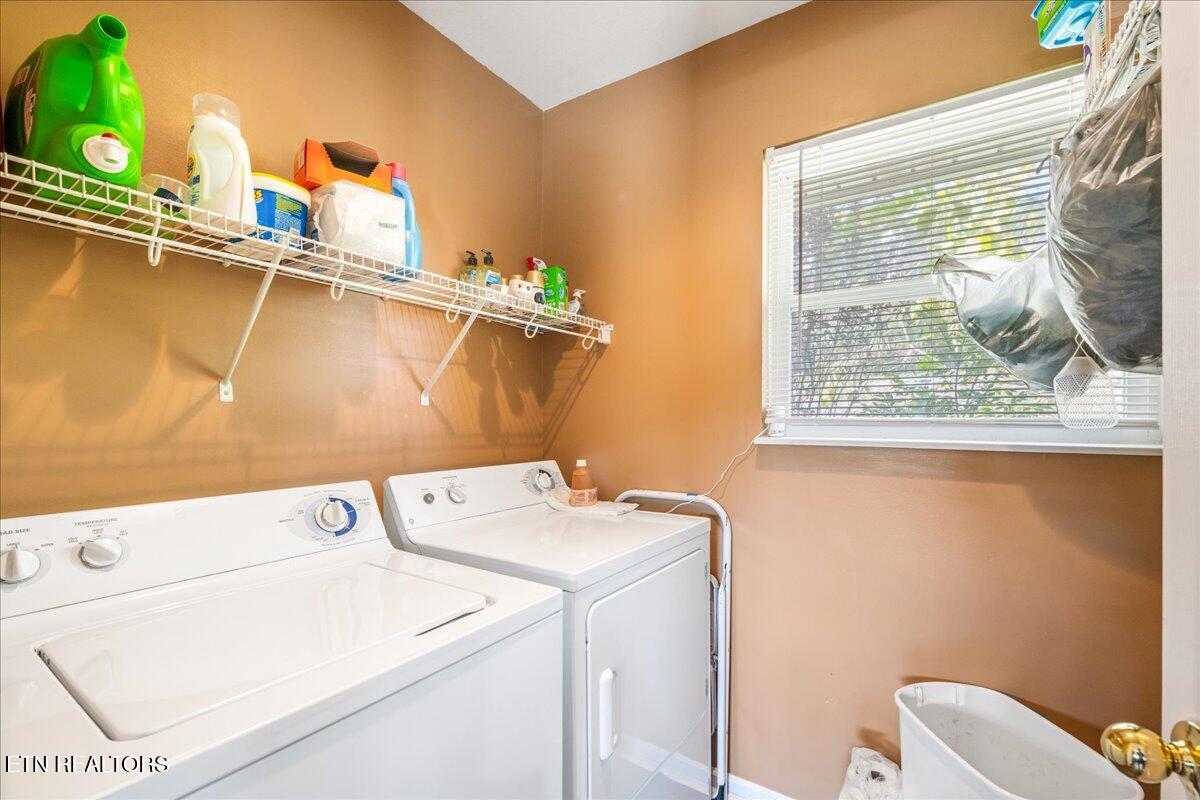 309 Alder Shore Lane Lafollette TN 37766