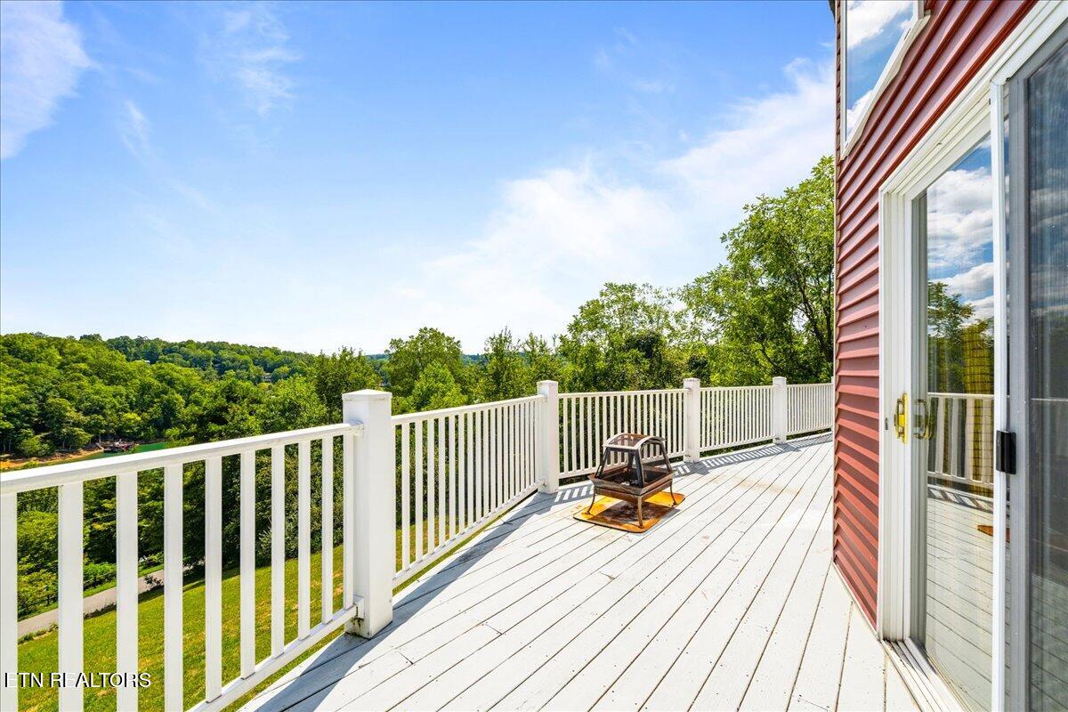 309 Alder Shore Lane Lafollette TN 37766