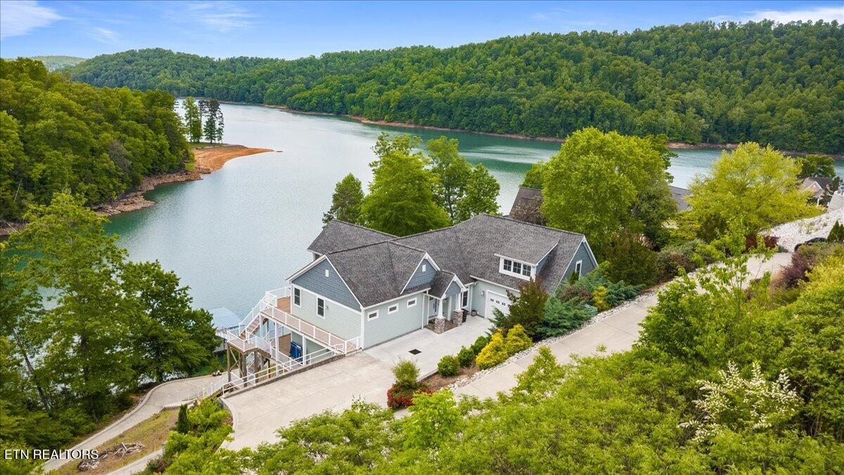 207 Cameron Loop Lane Lafollette TN 37766