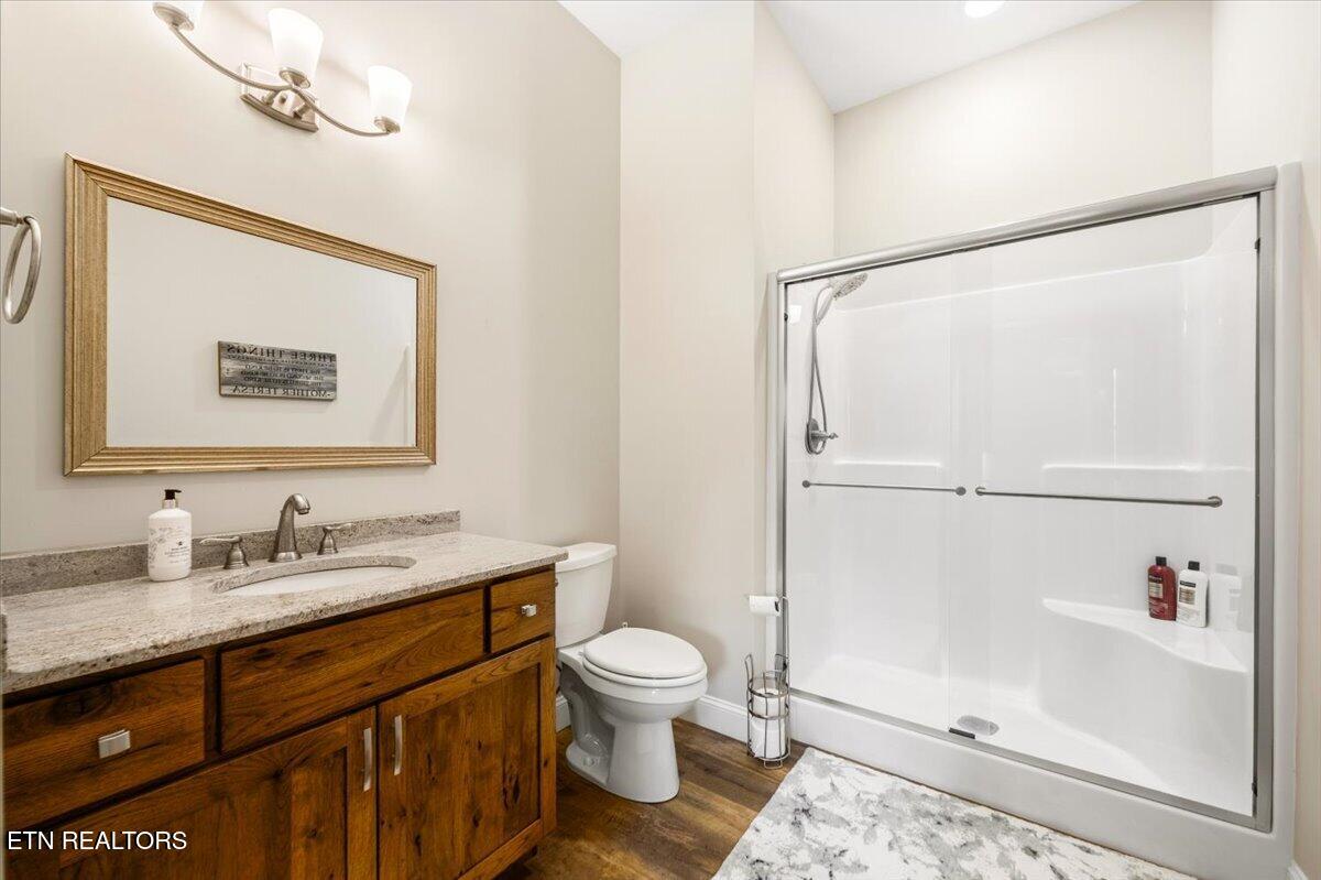 207 Cameron Loop Lane Lafollette TN 37766